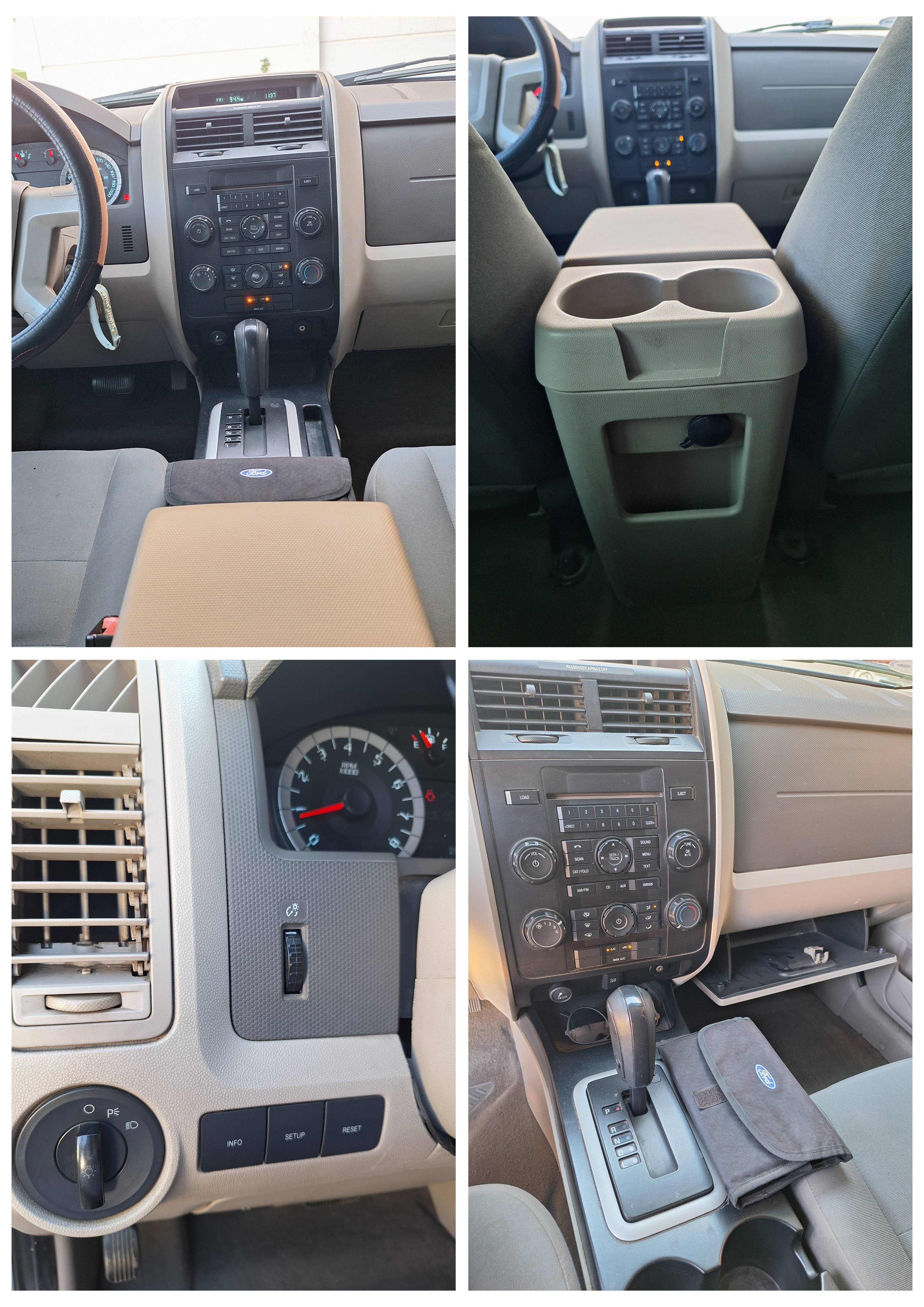 Blau Ford Escape S 2012