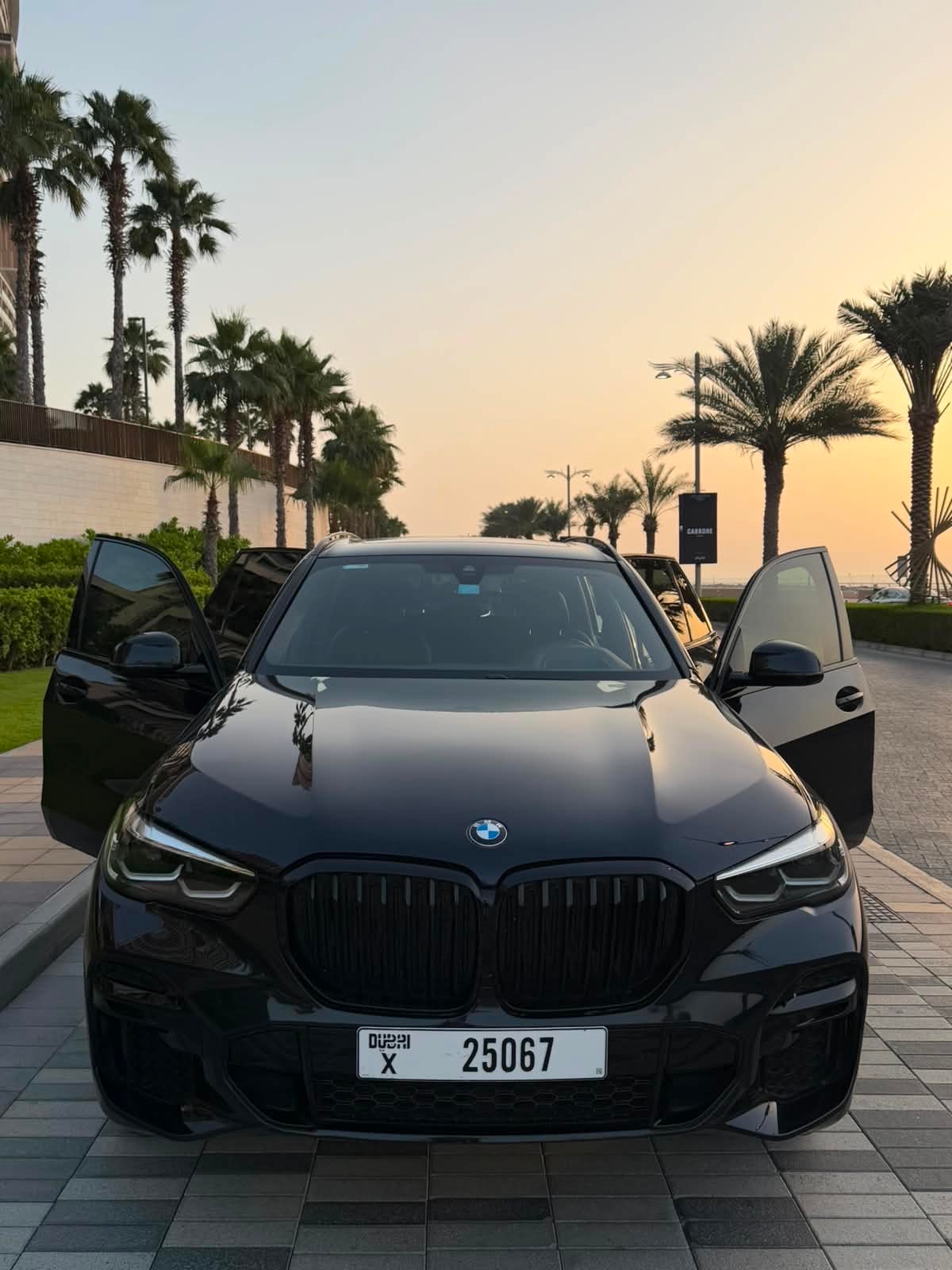 Nero BMW X5 M40i 2023