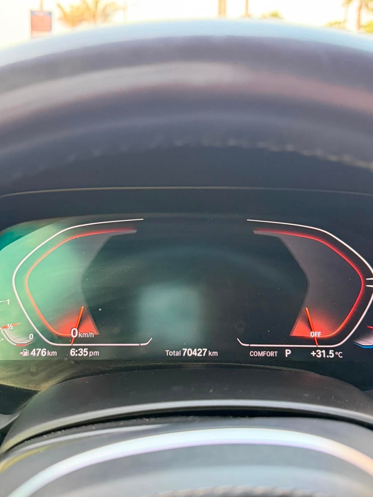 Black BMW X5 M40i 2023