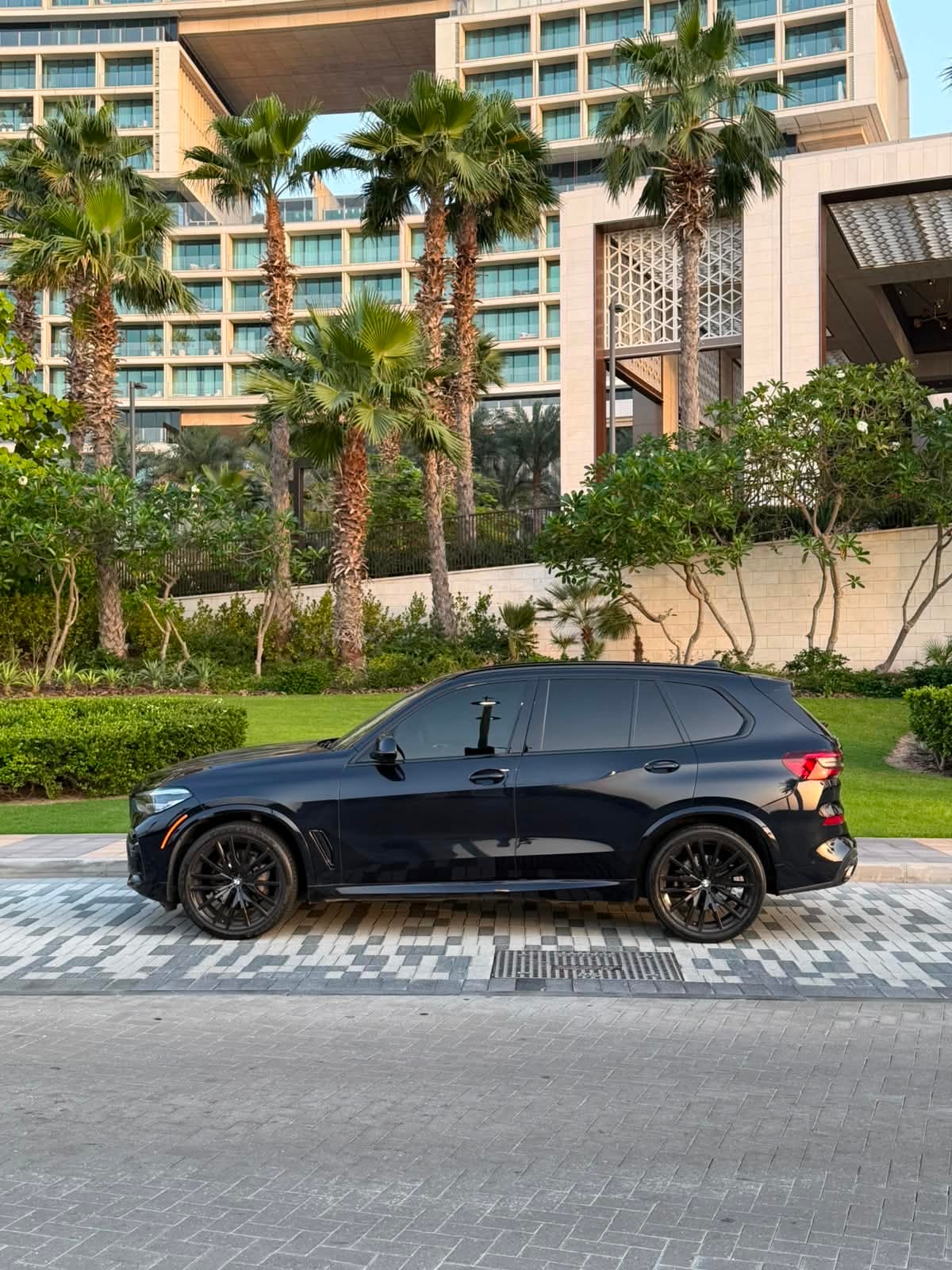 Nero BMW X5 M40i 2023