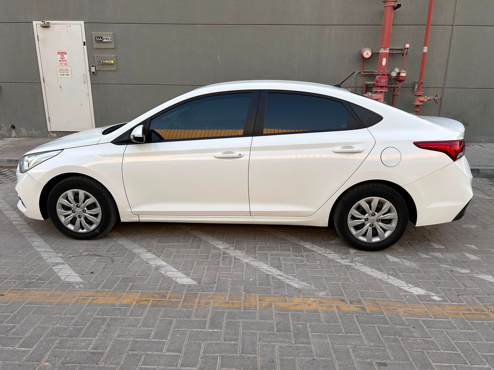 White Hyundai Accent GS 2020