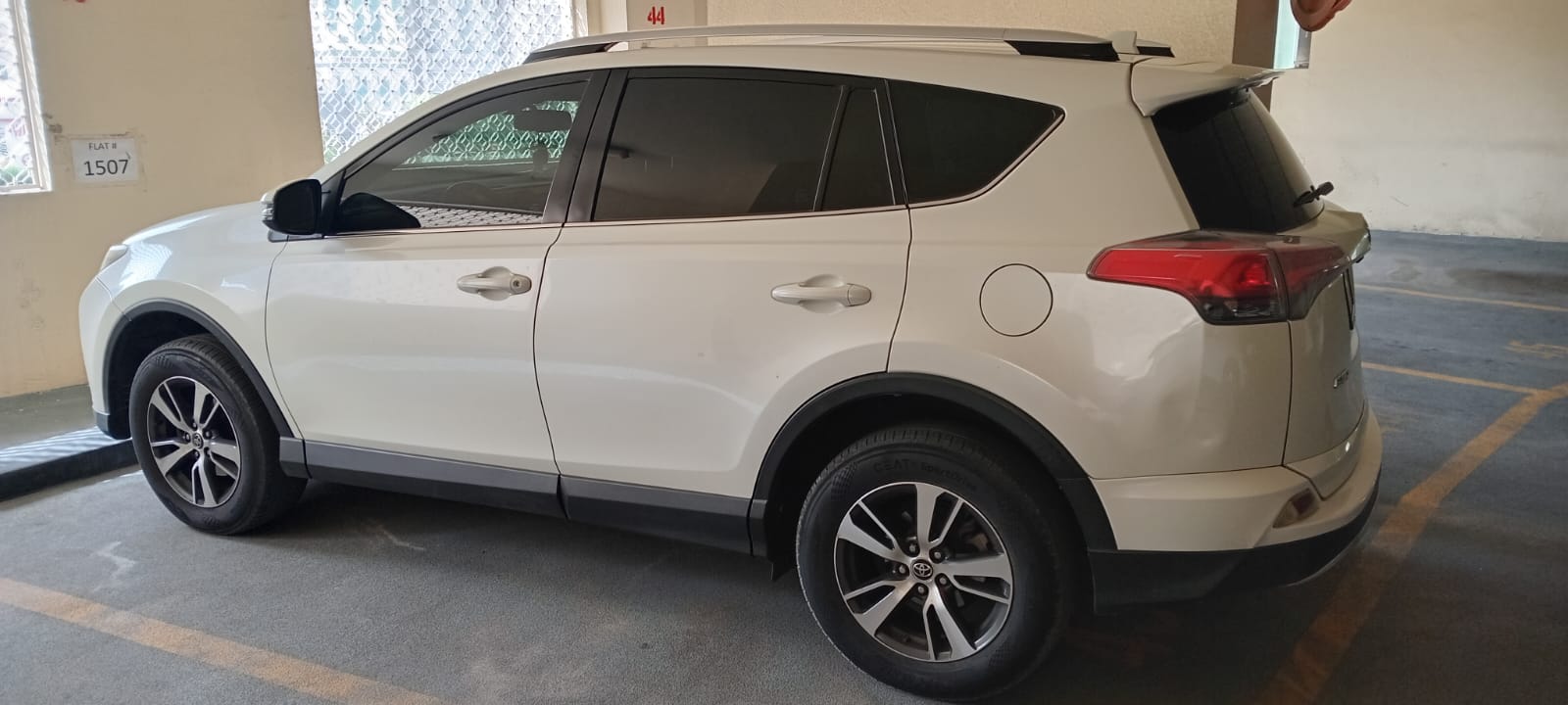 Pearl White Toyota RAV4 GX 2016
