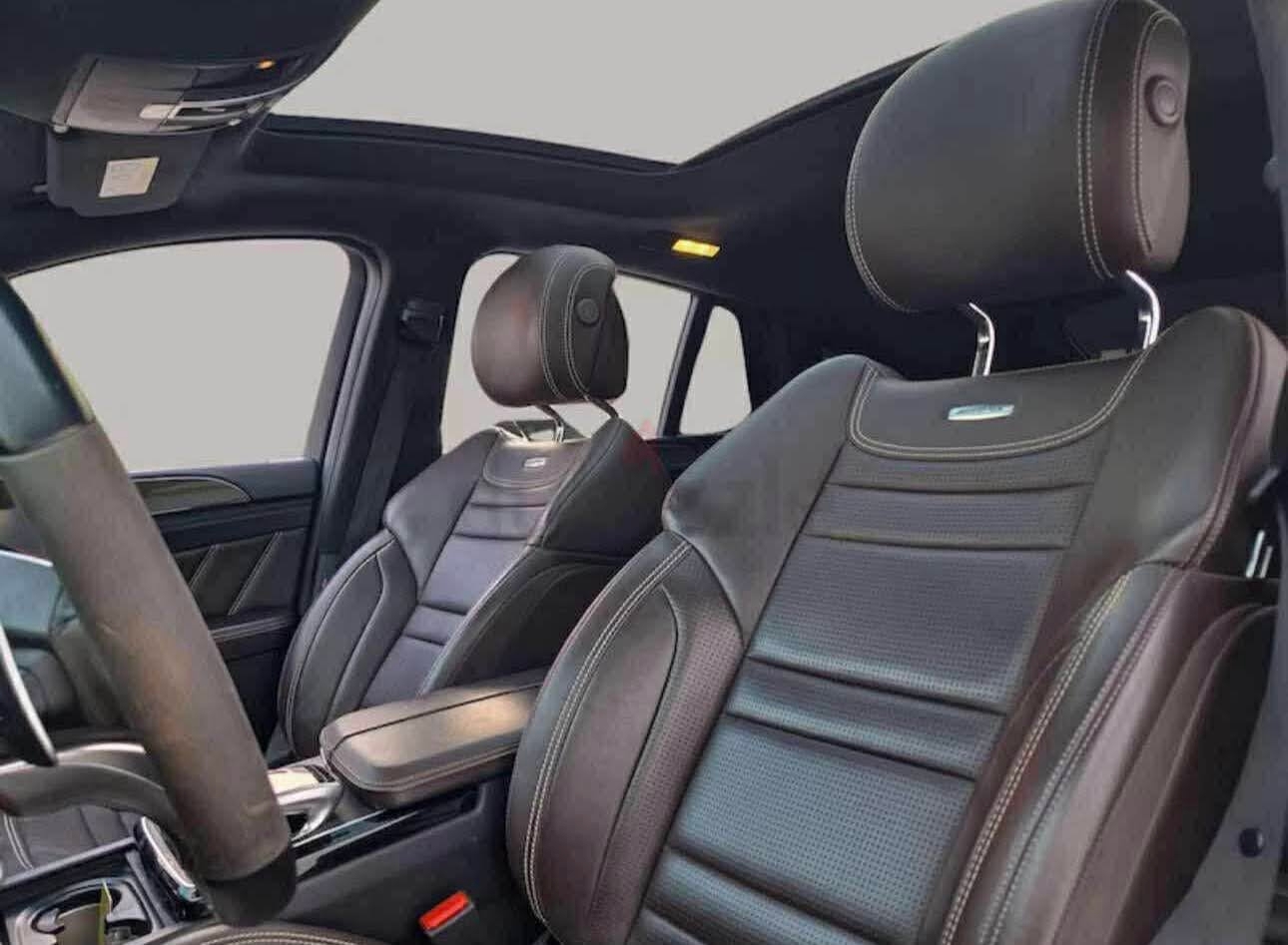 Gold Mercedes Benz AMG GLE 63 S 2017