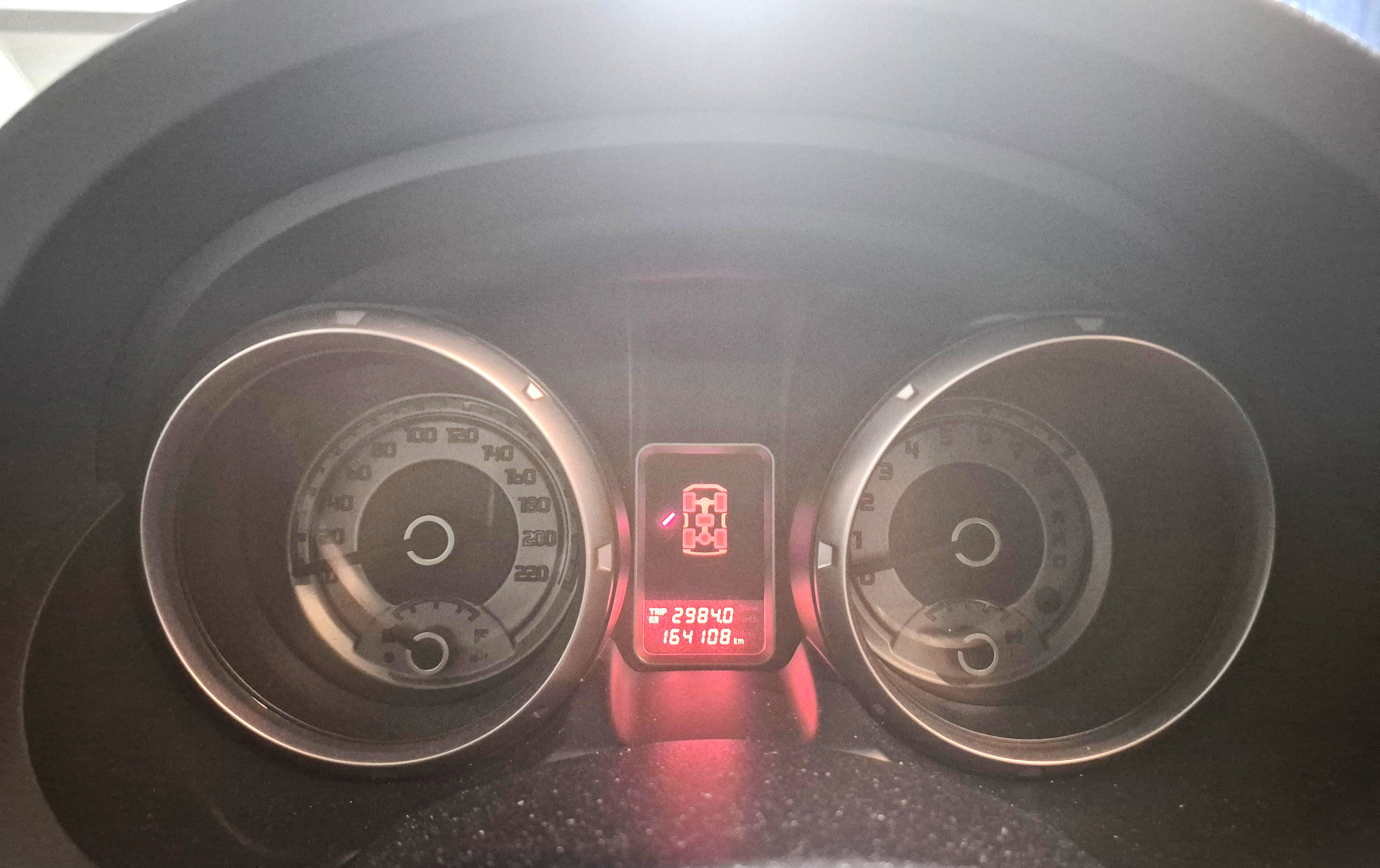 Blanco Mitsubishi Pajero GLS Top 5 Door 2014