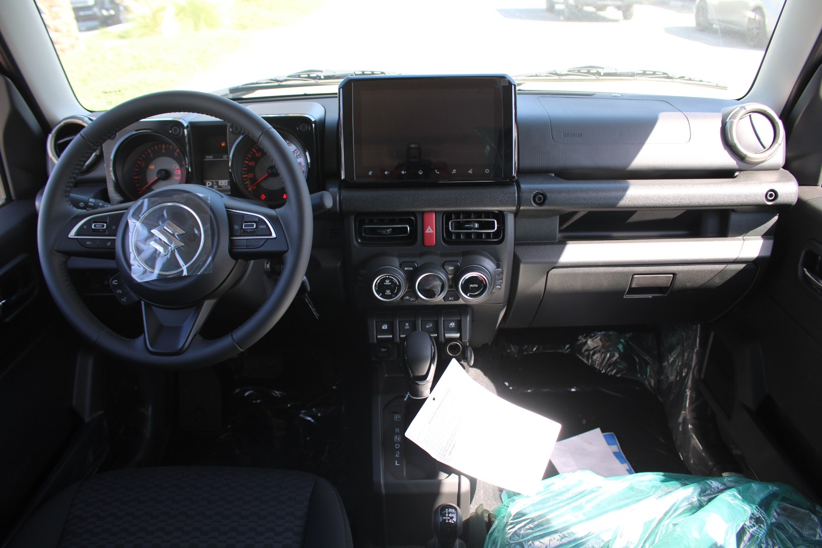 Grijs Suzuki Jimny GLX 2026