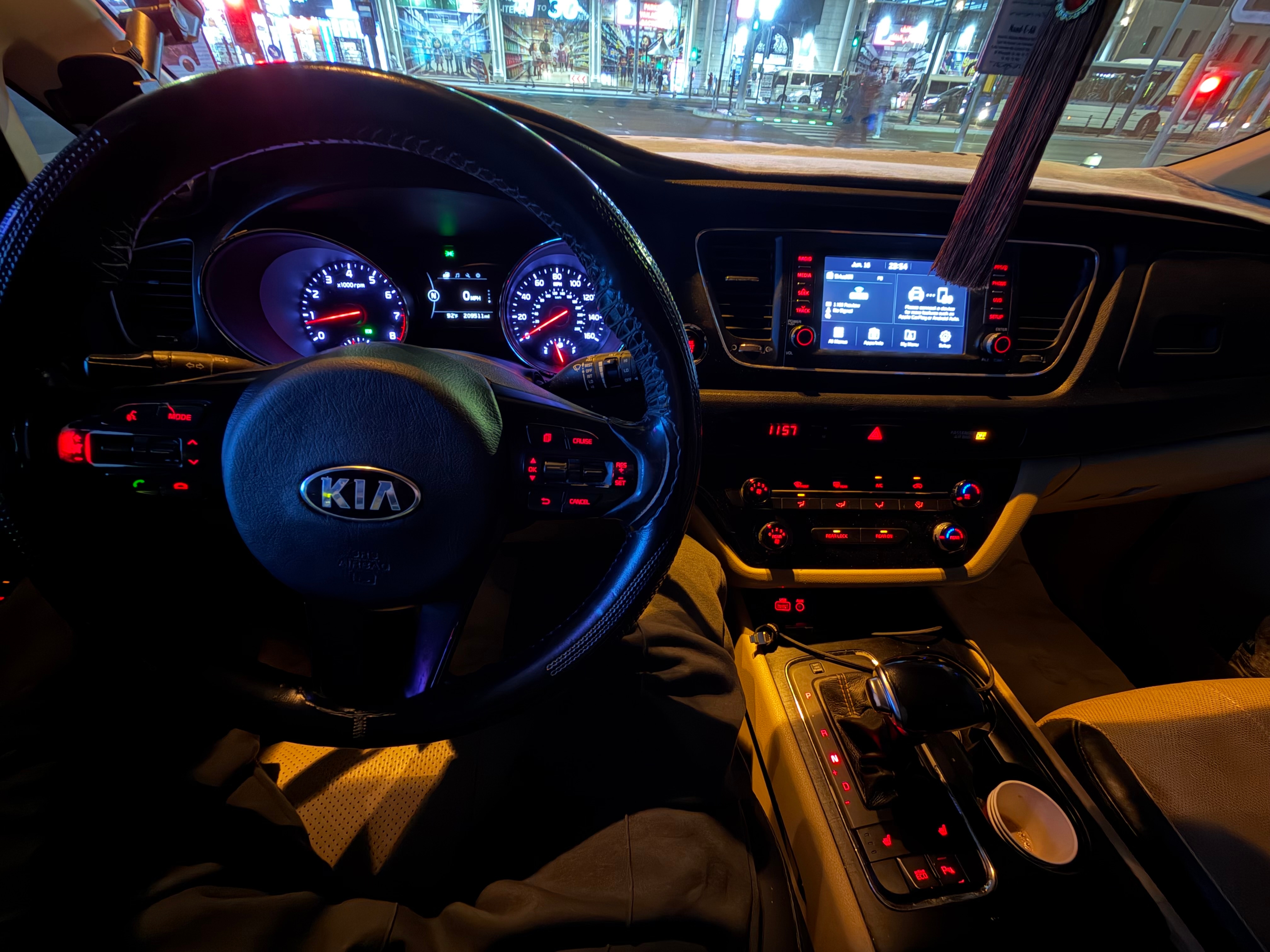 Beige Kia Sedona LX 2017
