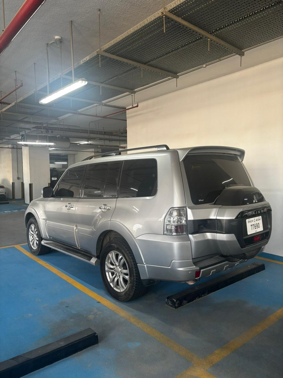 银 三菱 Pajero 4WD 5 Door Top Line 2018