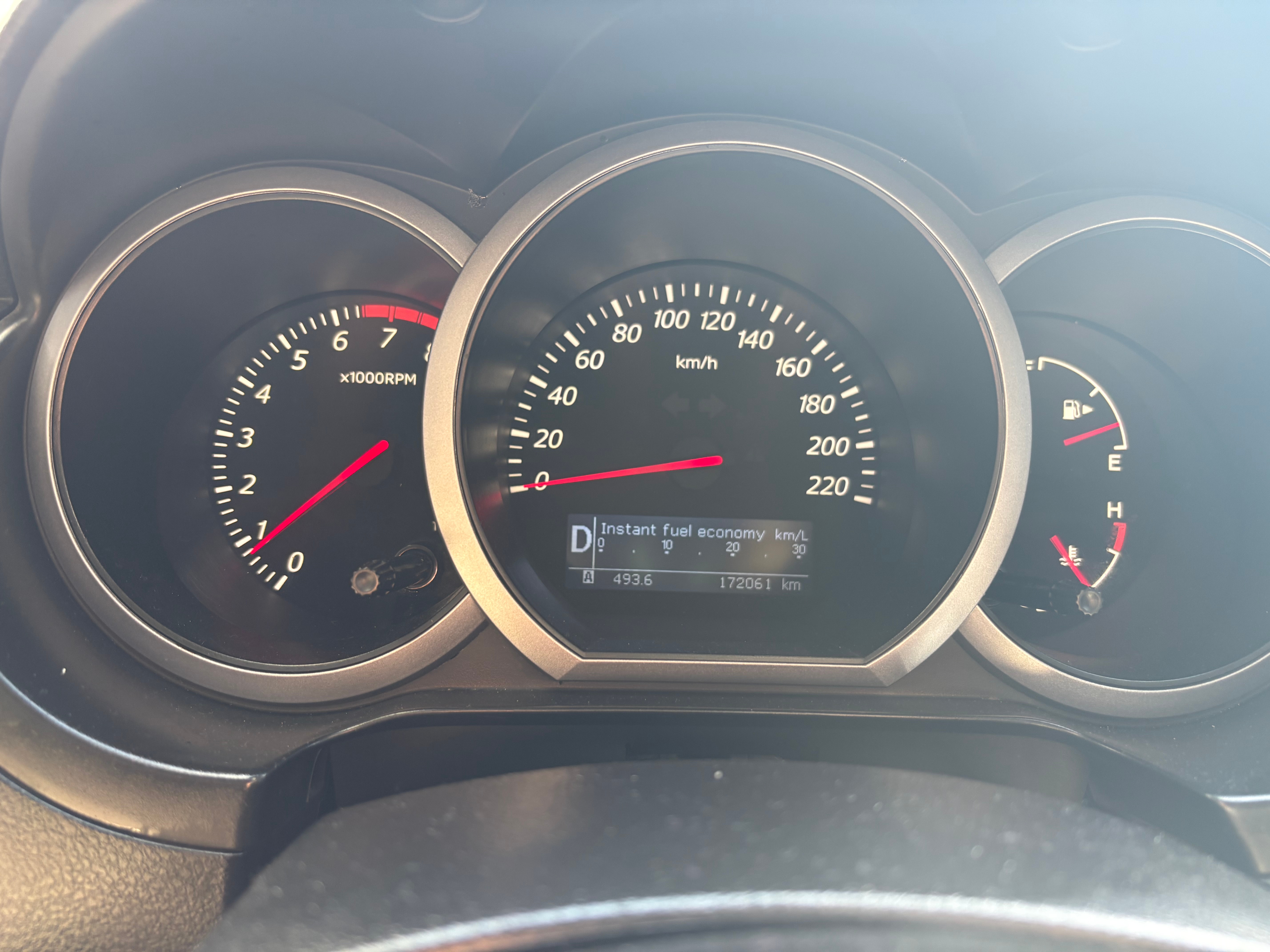 Brown Suzuki Grand Vitara 2016