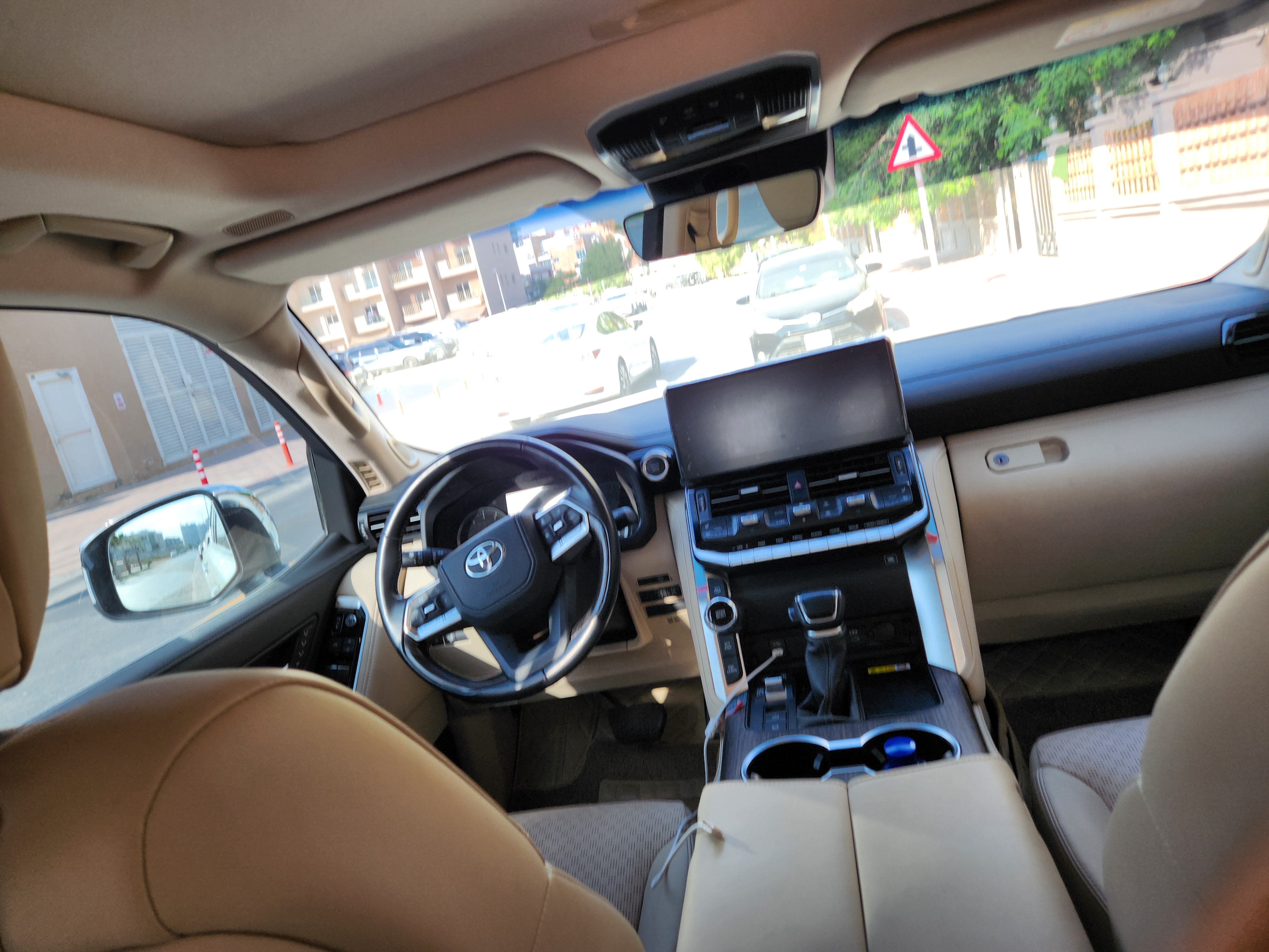 Blanc Toyota Land Cruiser 4.0L 2022