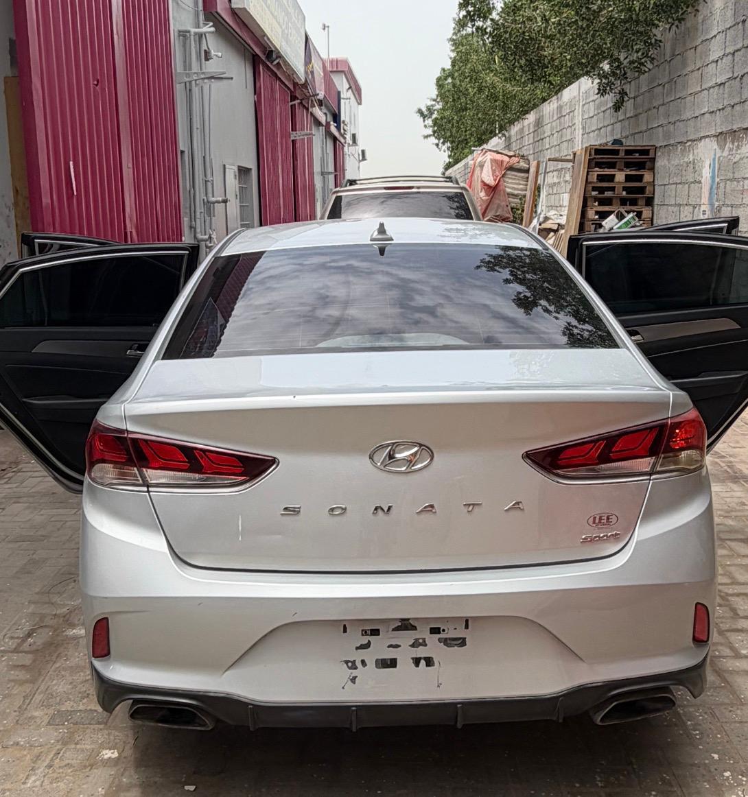 Zilver Hyundai Sonata Sport 2018