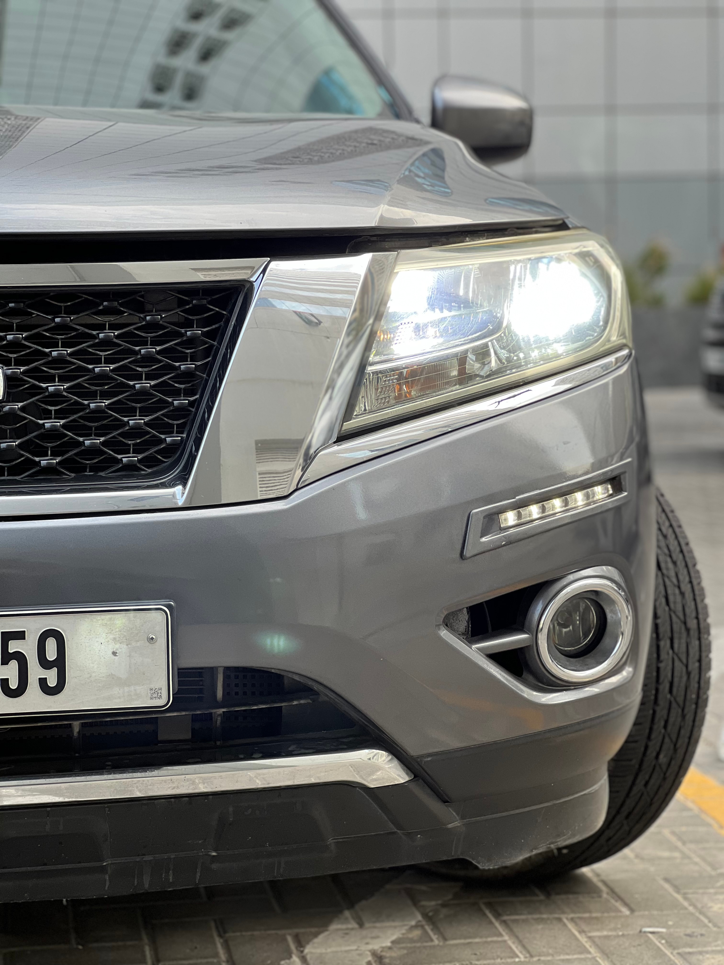 Gunmetal Gray Nissan Pathfinder S 2016