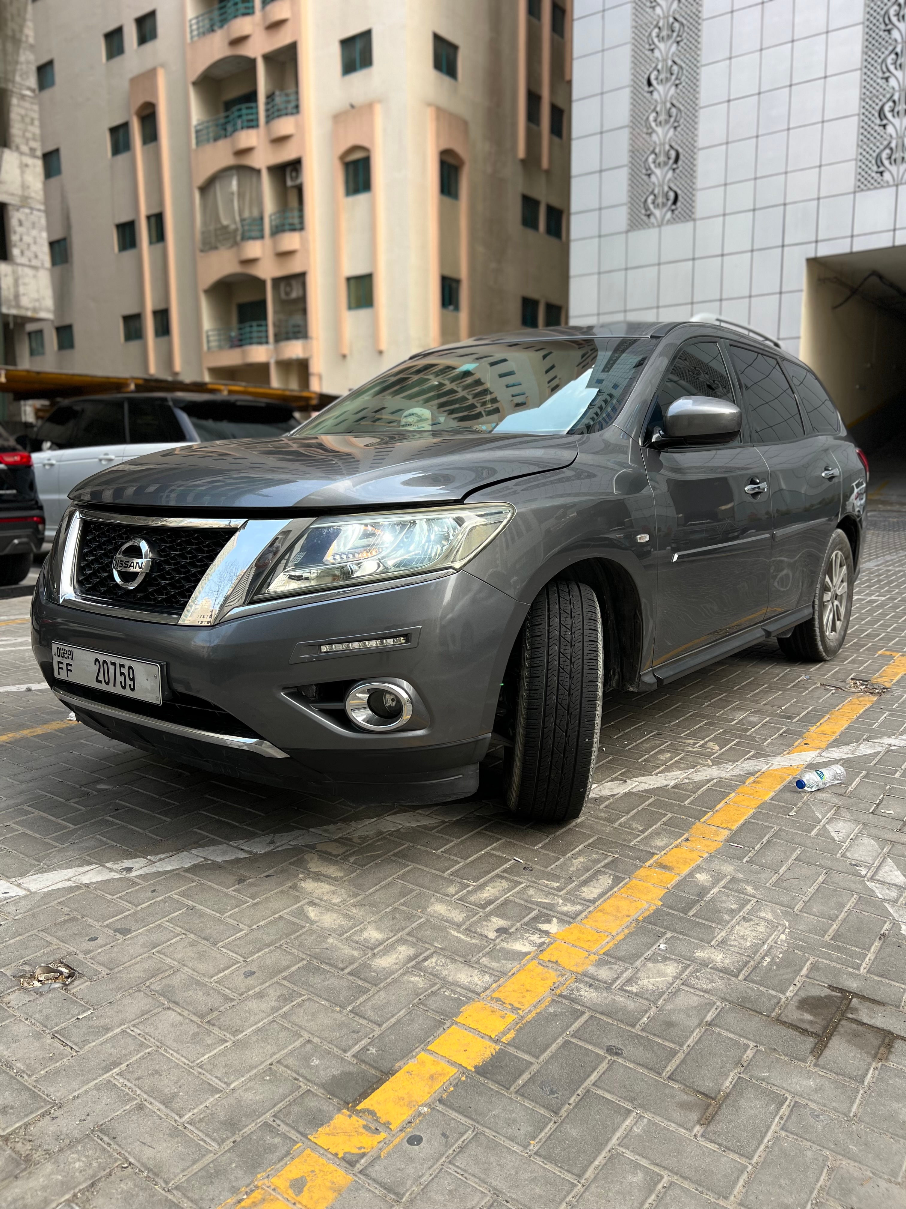 Gunmetal Gray Nissan Pathfinder S 2016