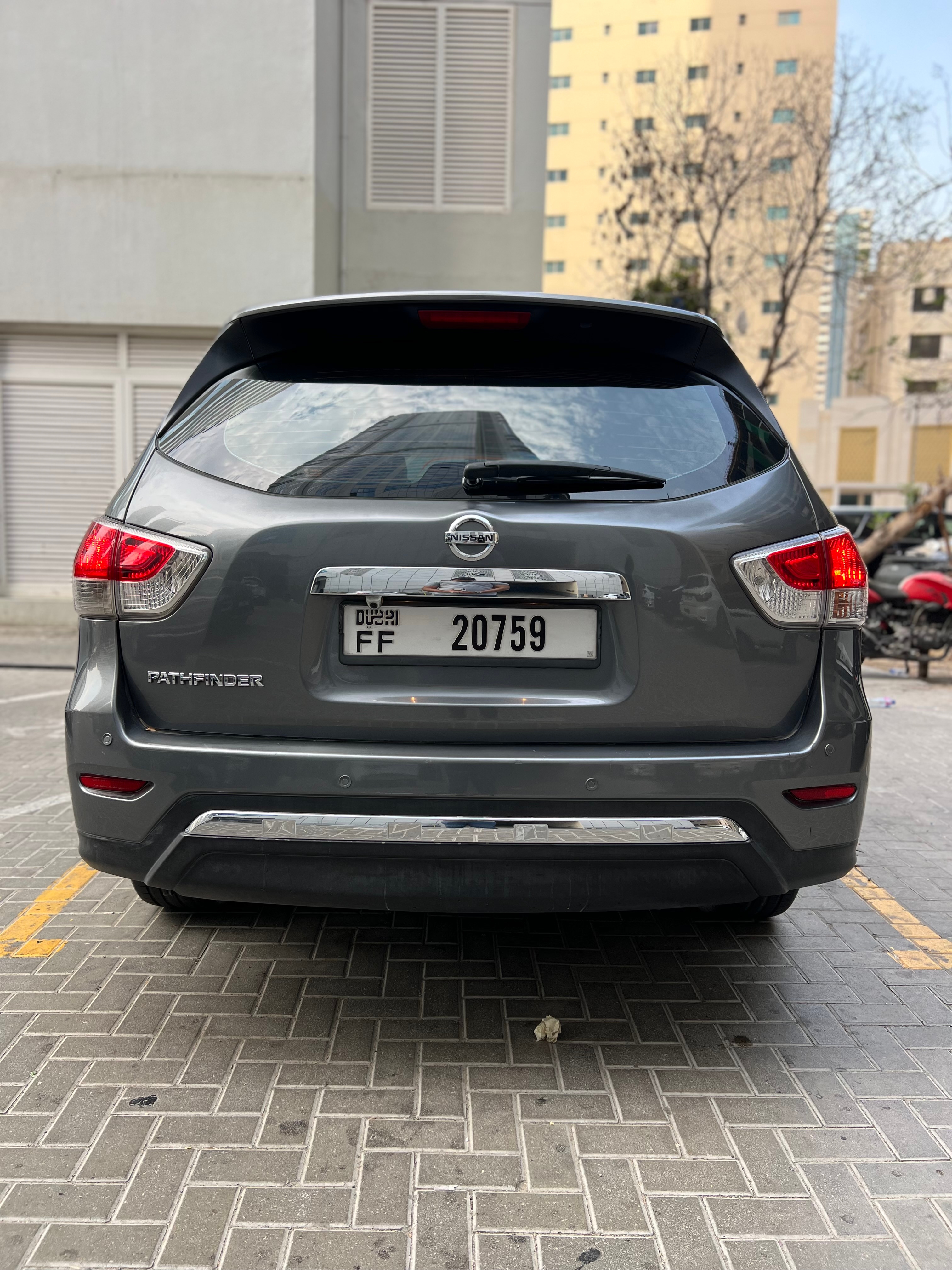 Gunmetal Gray Nissan Pathfinder S 2016