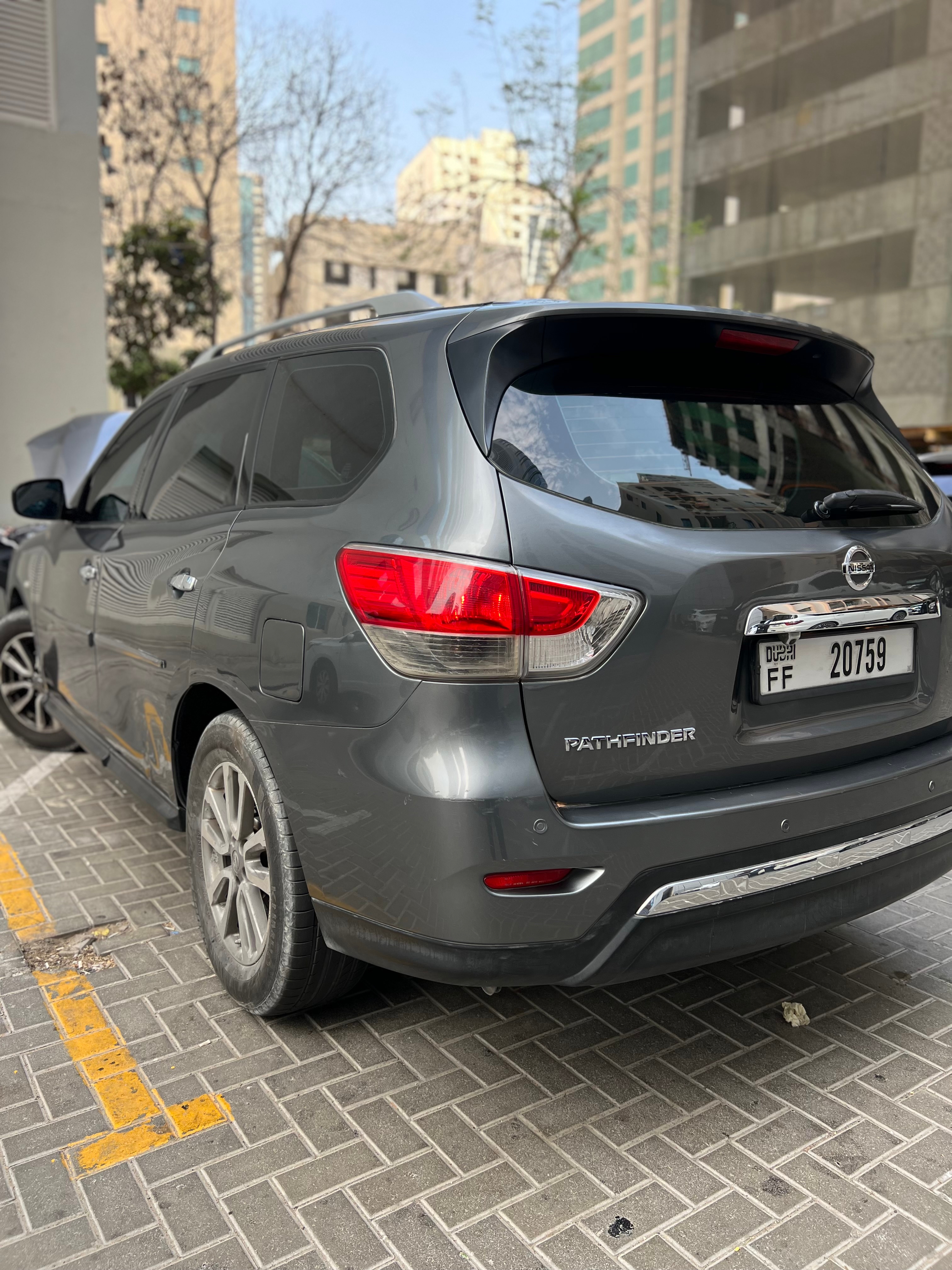 Gunmetal Gray Nissan Pathfinder S 2016