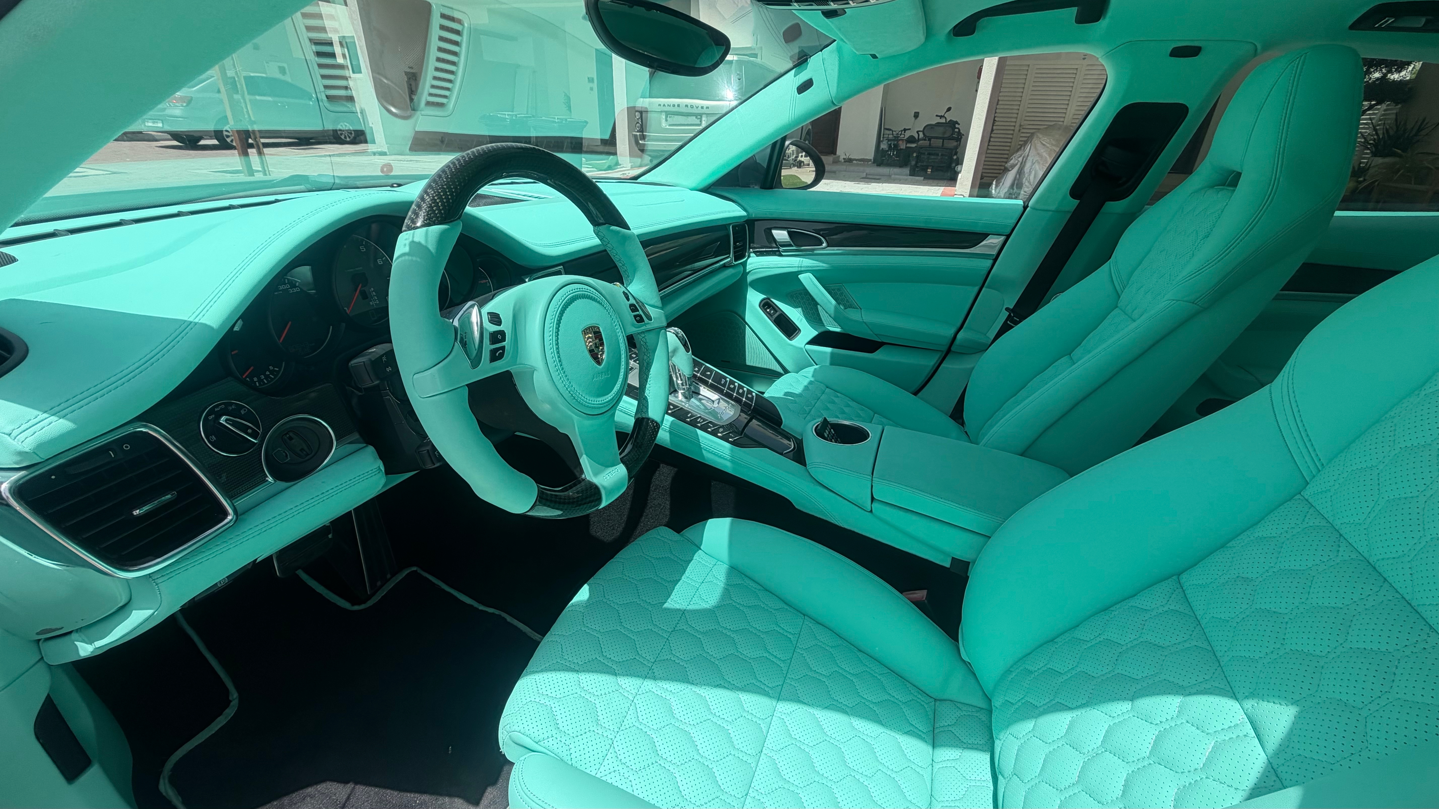 Nero opaco Porsche Panamera 4S 2010