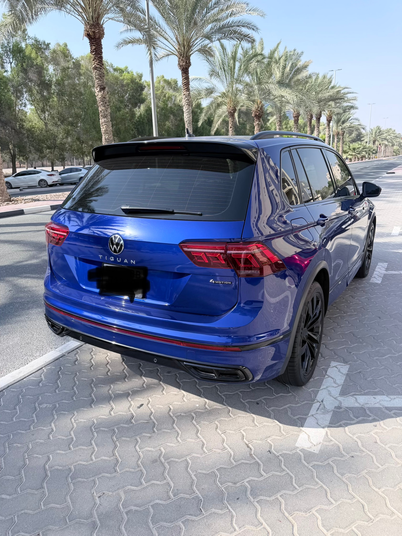 Mavi Volkswagen Tiguan R-Line Black Edition 2022