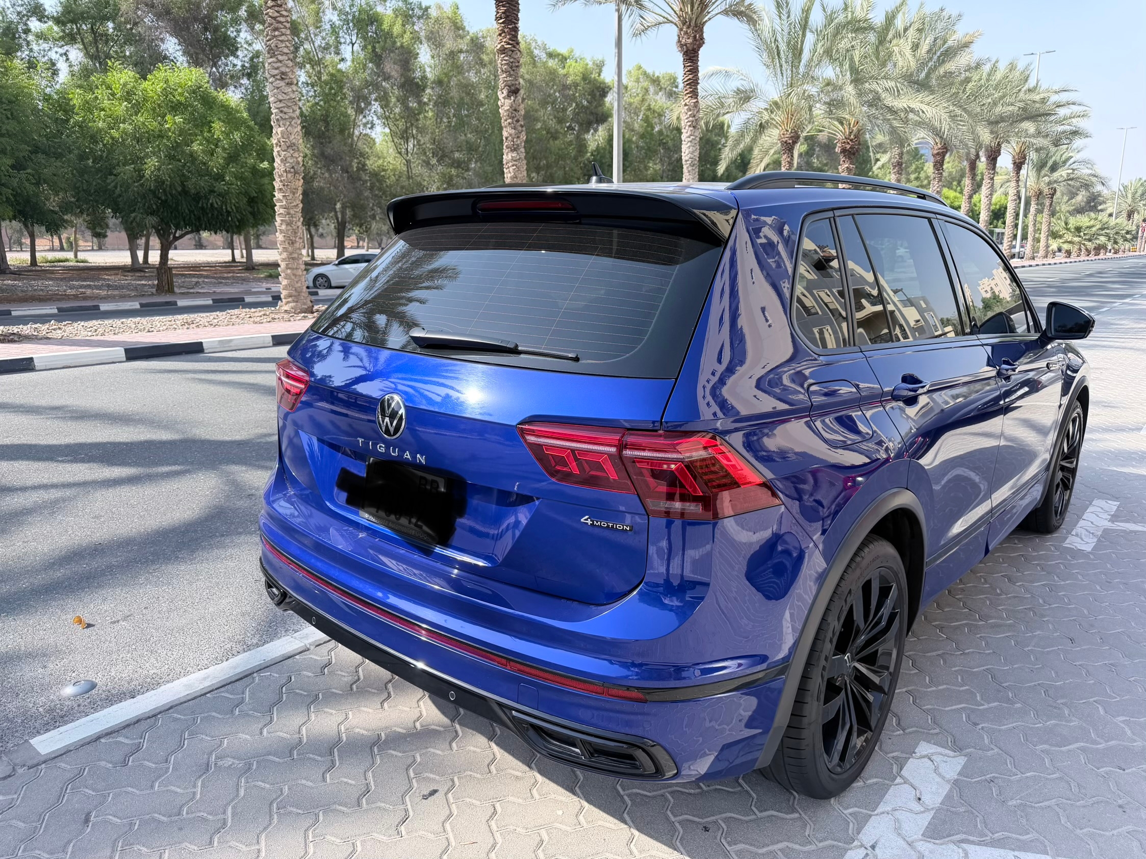 Mavi Volkswagen Tiguan R-Line Black Edition 2022