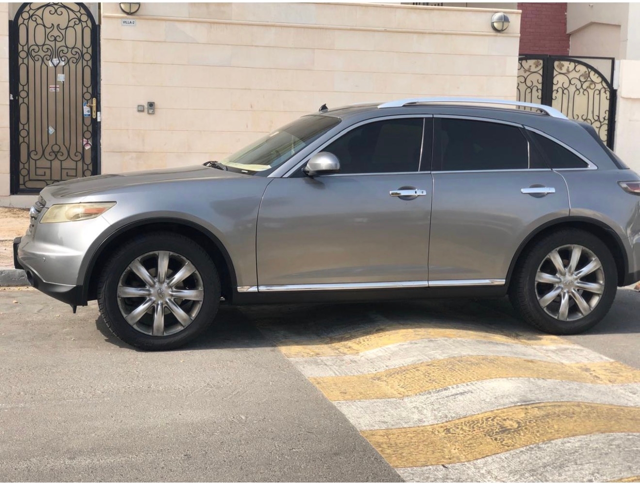 رمادي إنفينيتي EX35 Standard 2007