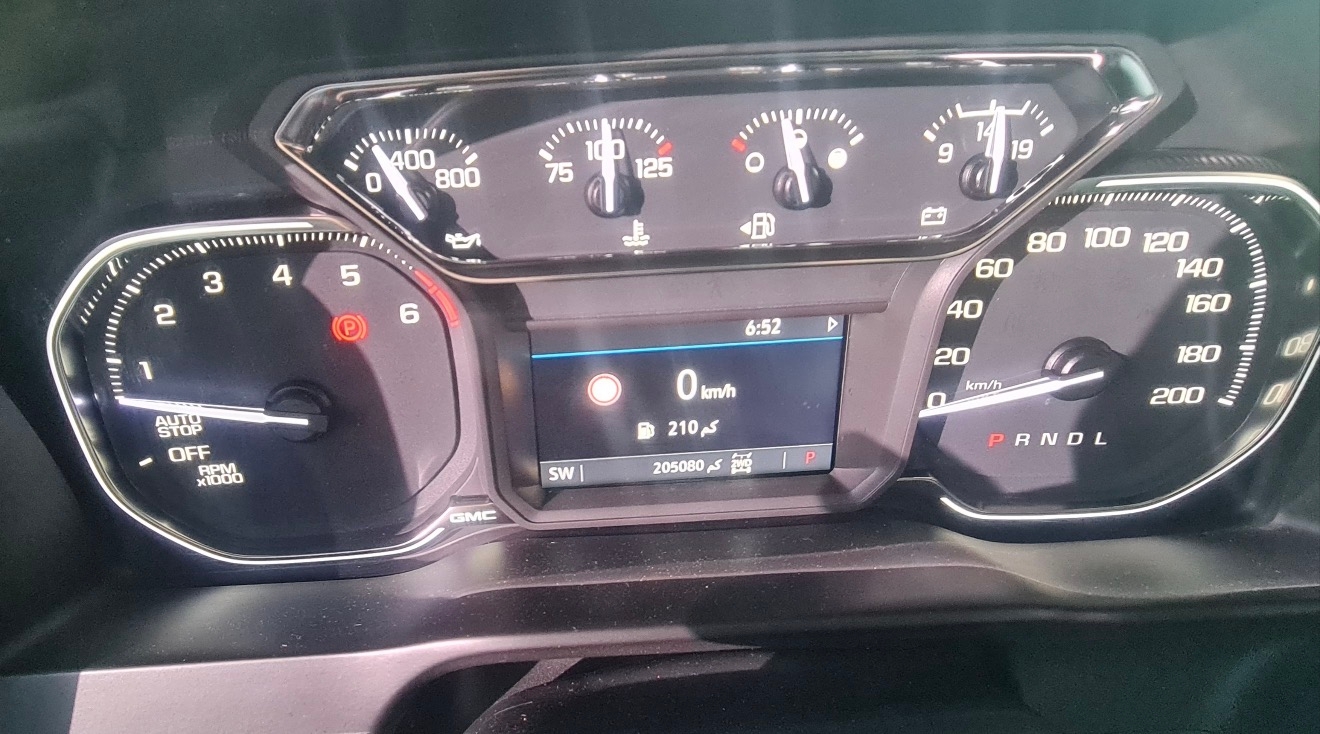 Black GMC Sierra AT4X 2021
