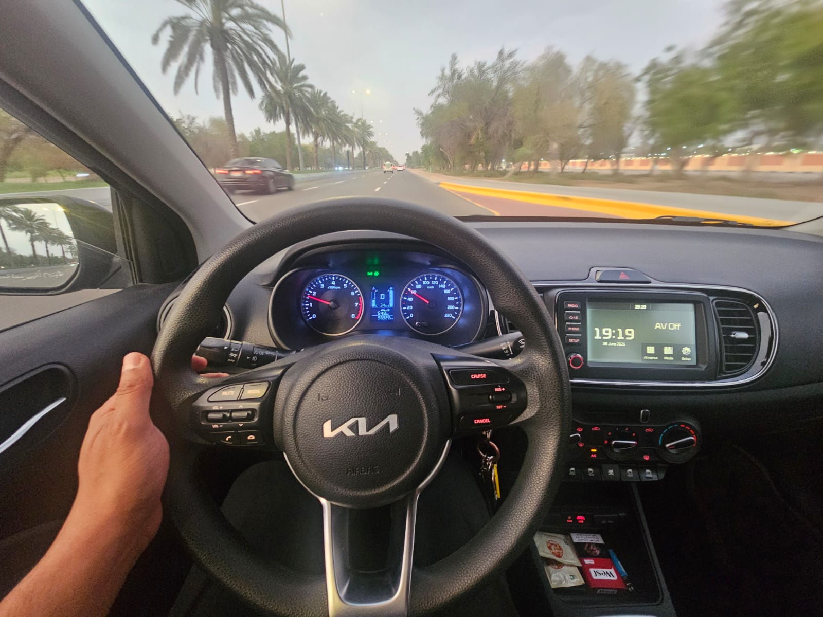 Negro Kia Pegas EX 2022