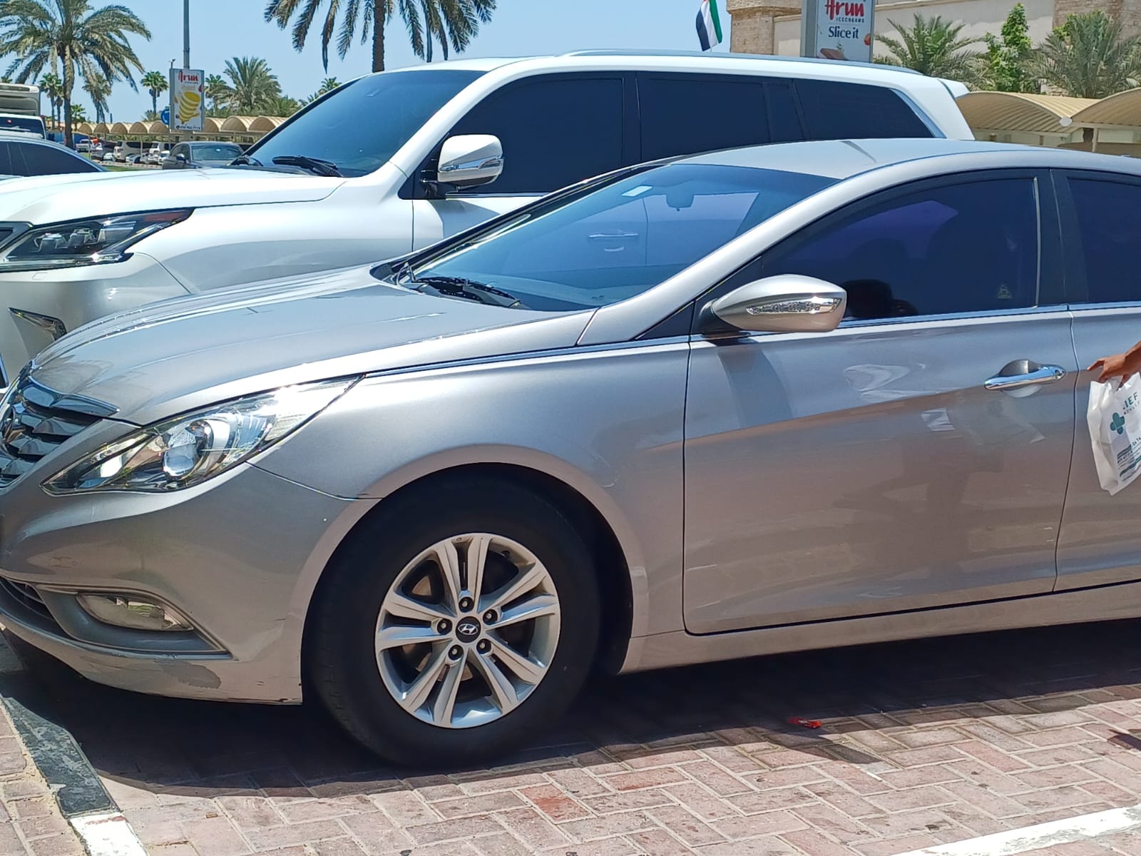 Silber Hyundai Sonata 2.0L Ultimate 2011