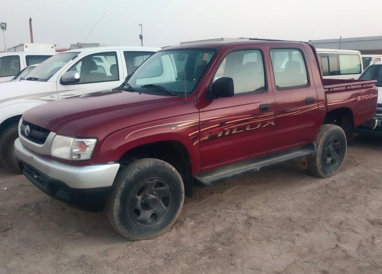 Rouge Toyota Hilux DOUBLE CAB GLX 4X4 2005