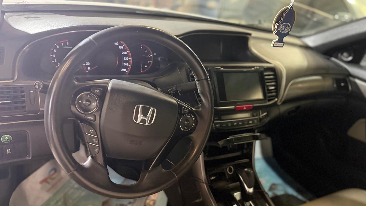 Gray Honda Accord Coupe 2017