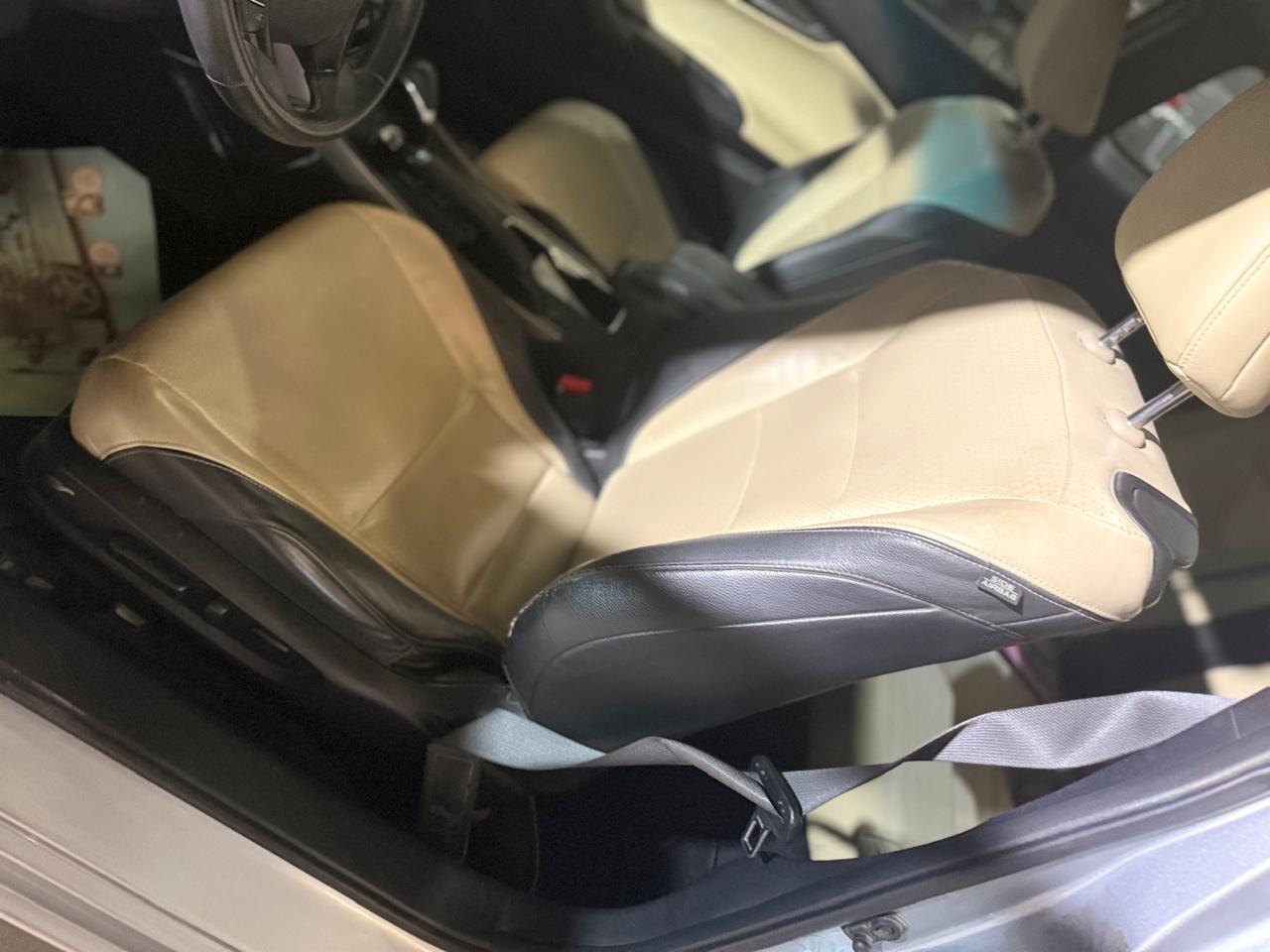 Grijs Honda Accord Coupe 2017