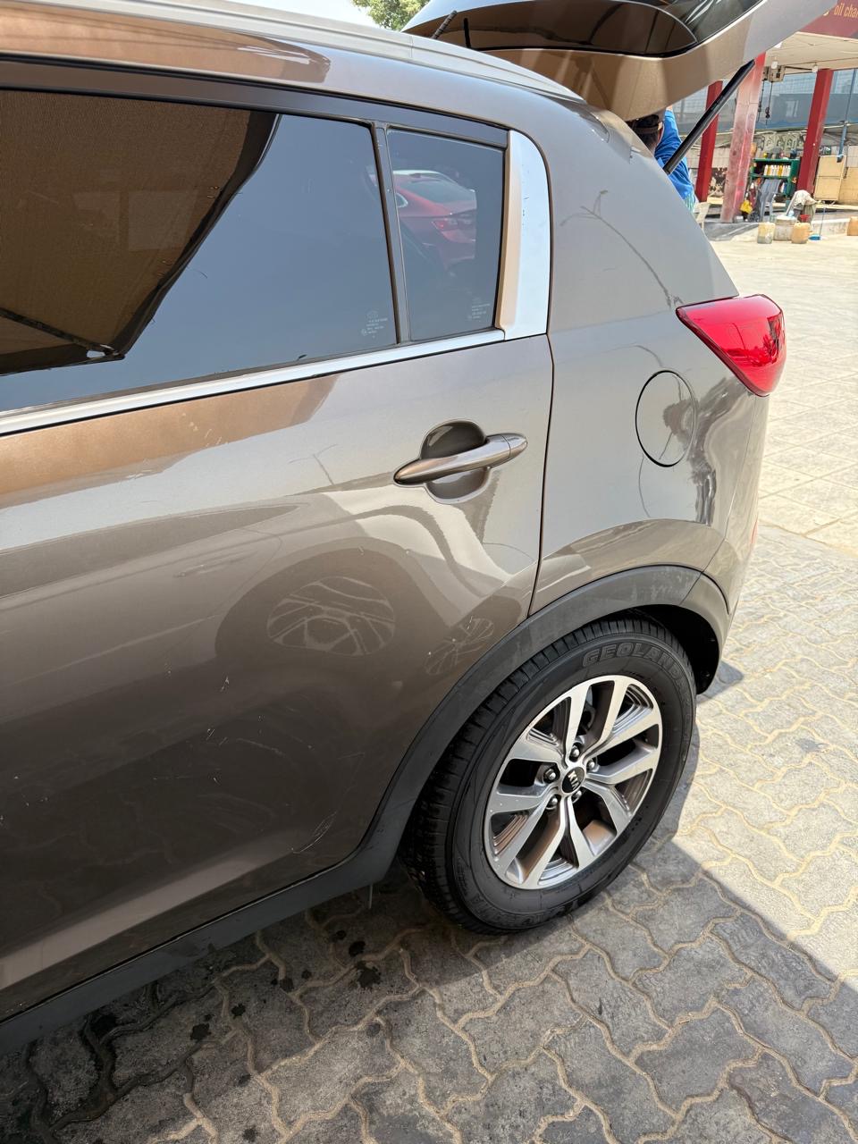 Brown Kia Sportage EX 2015