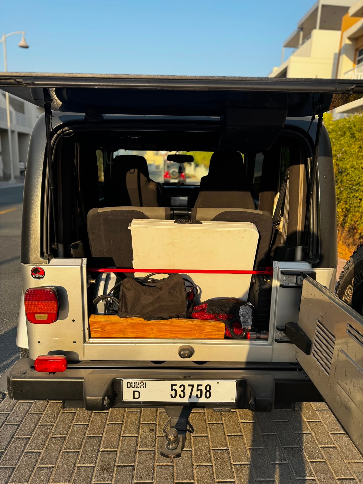 Gümüş Jeep Wrangler Sahara 2006