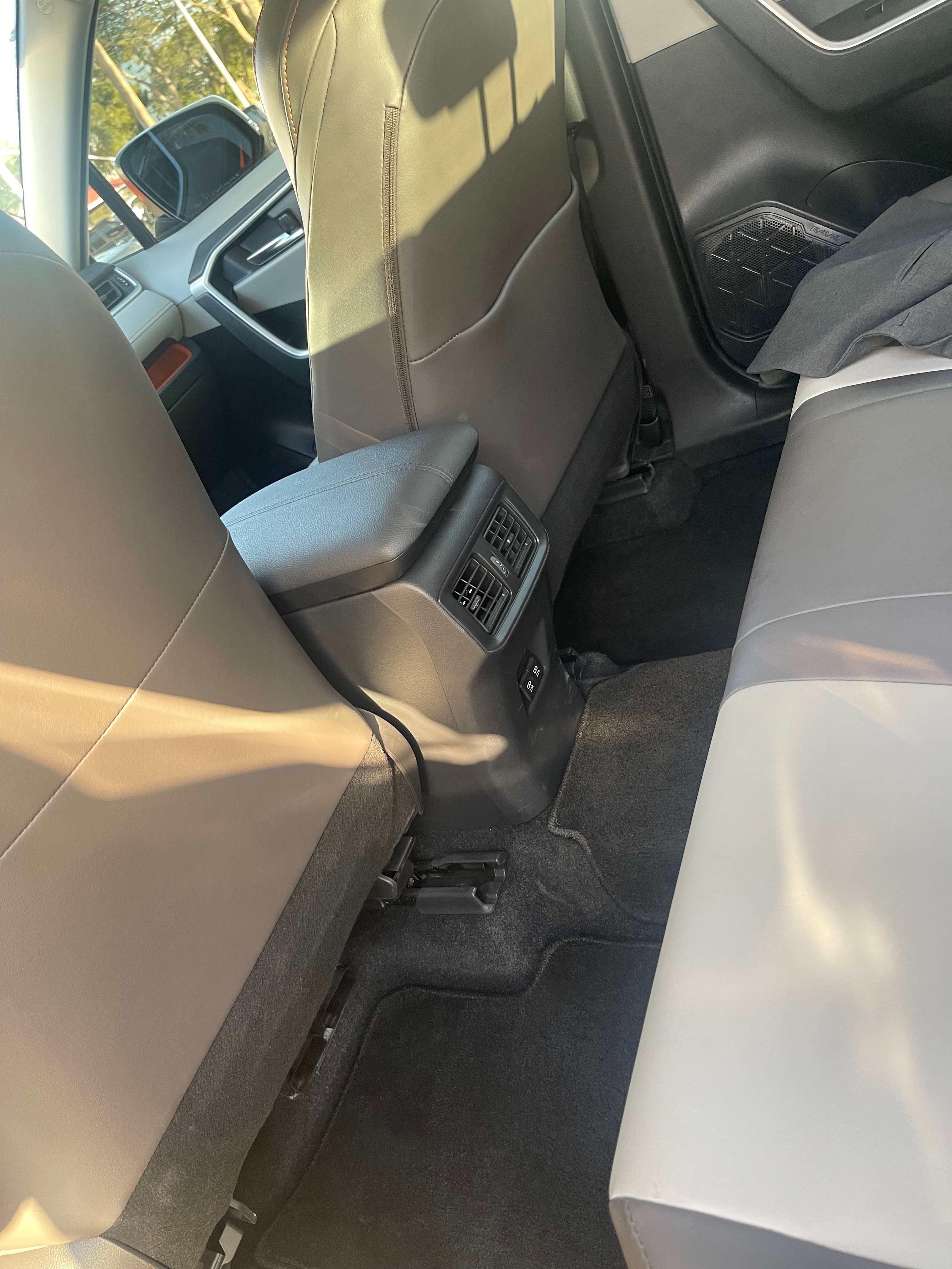 White Toyota RAV4 Adventure 2024
