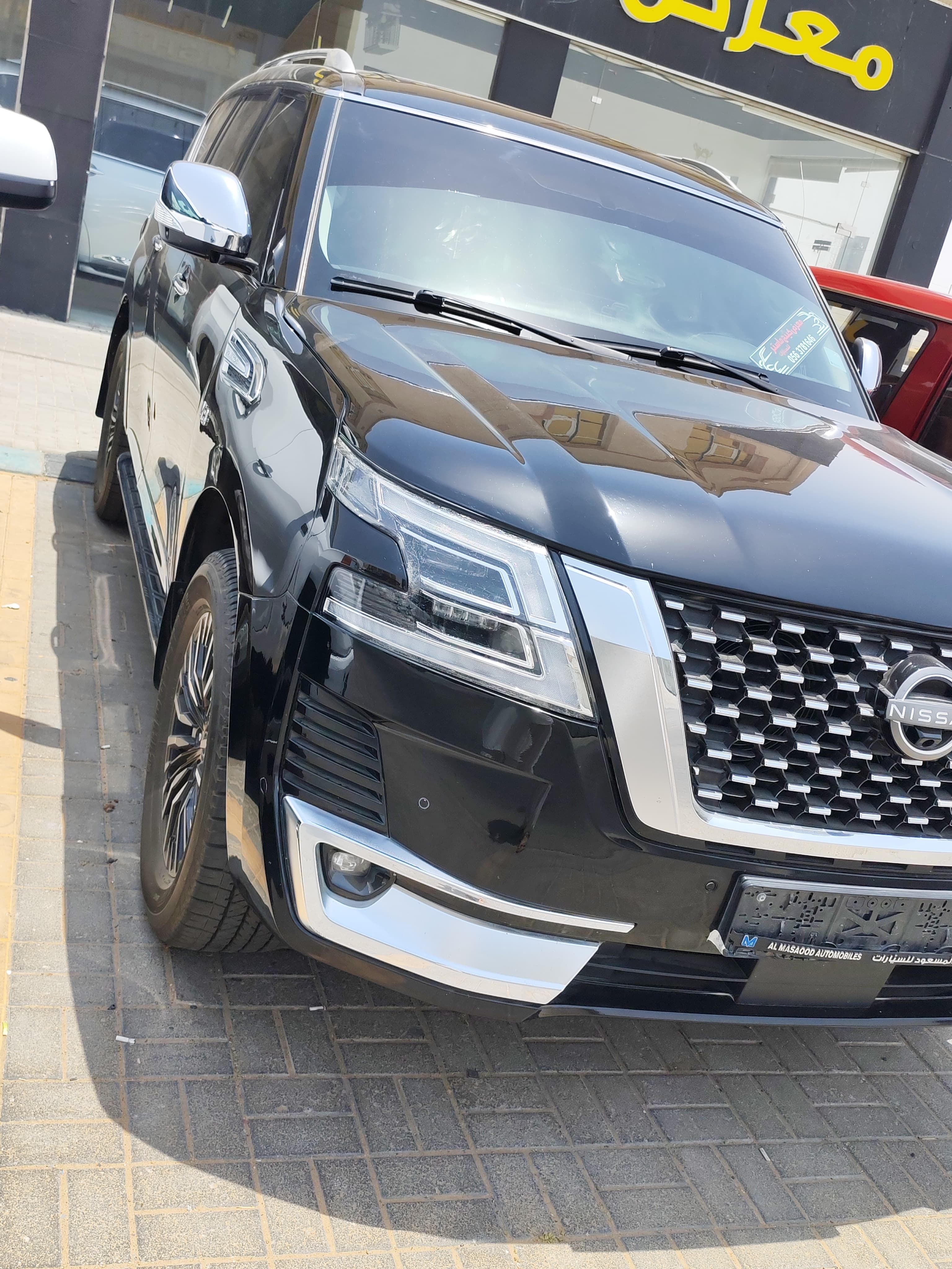 zwart Nissan Patrol LE Platinum 2015