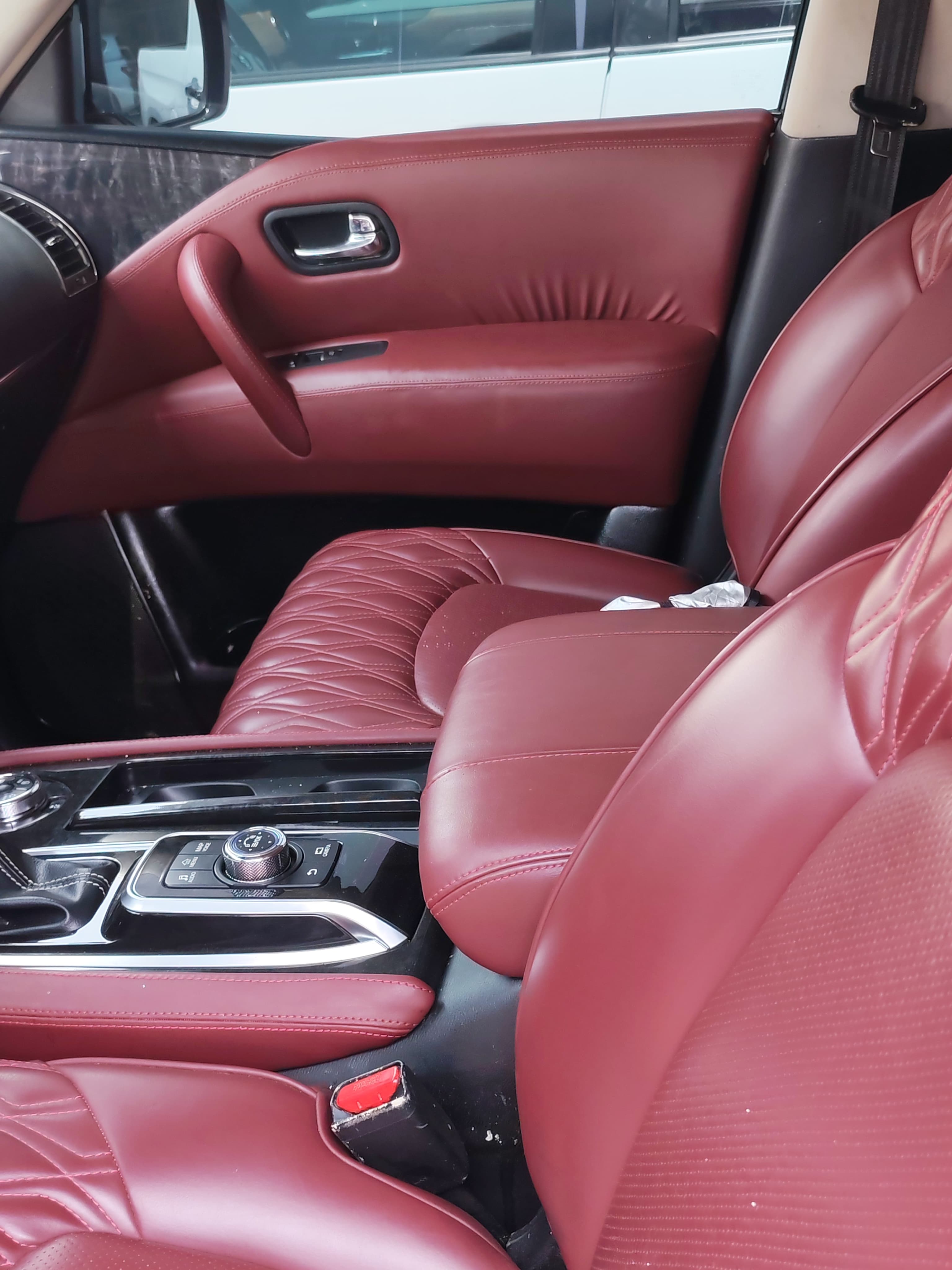 zwart Nissan Patrol LE Platinum 2015