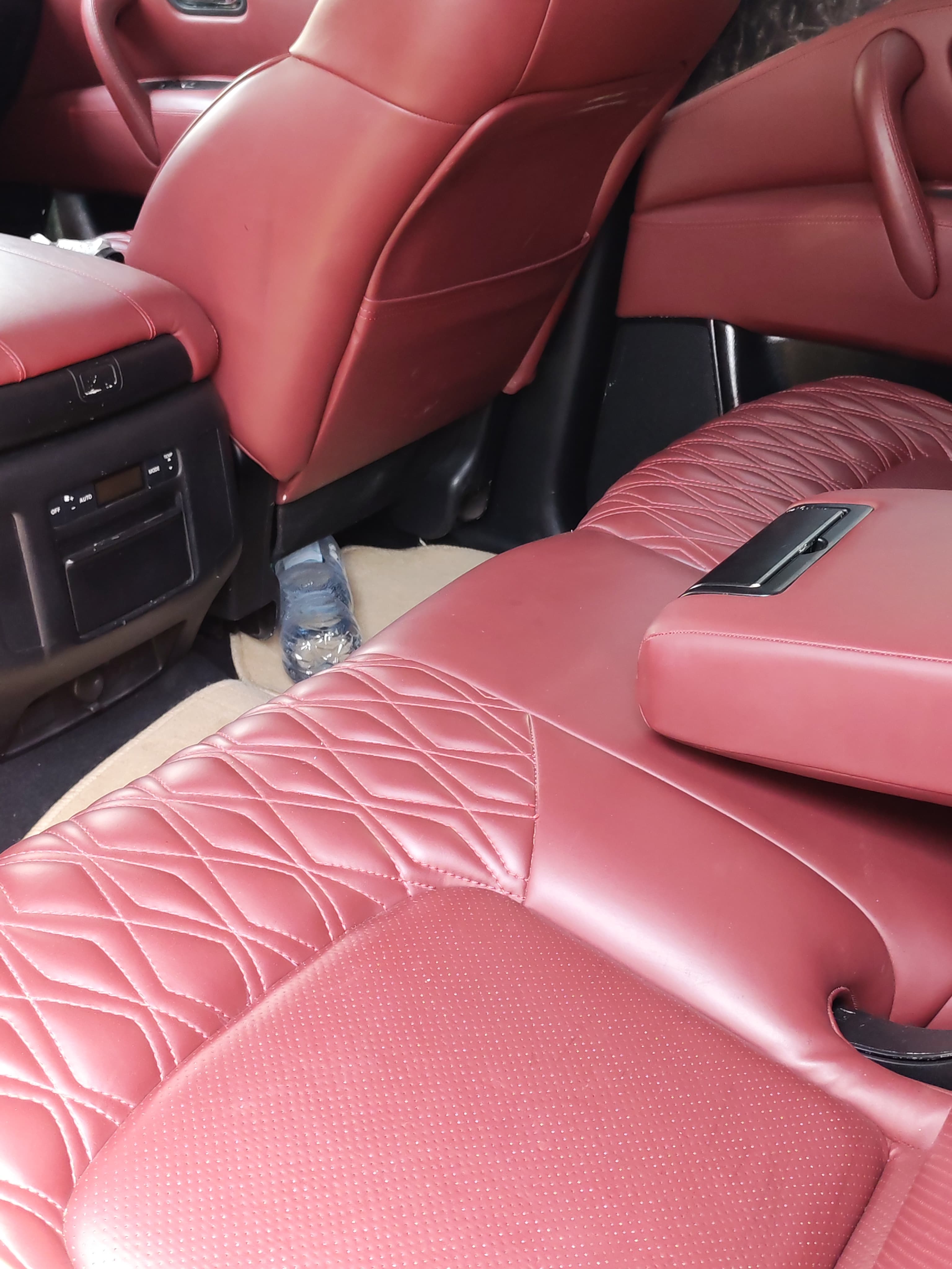 zwart Nissan Patrol LE Platinum 2015