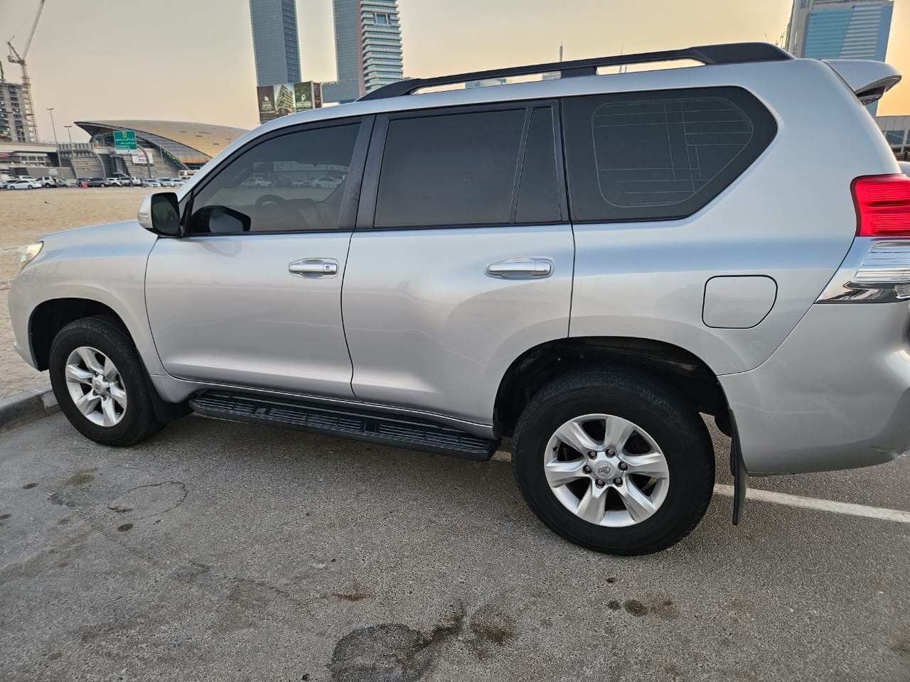 Silver Toyota Prado Tx-l MID TOP 2012
