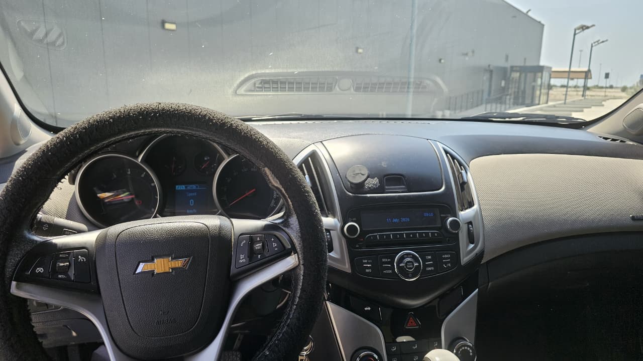 Blanco Chevrolet Cruze LS 2016