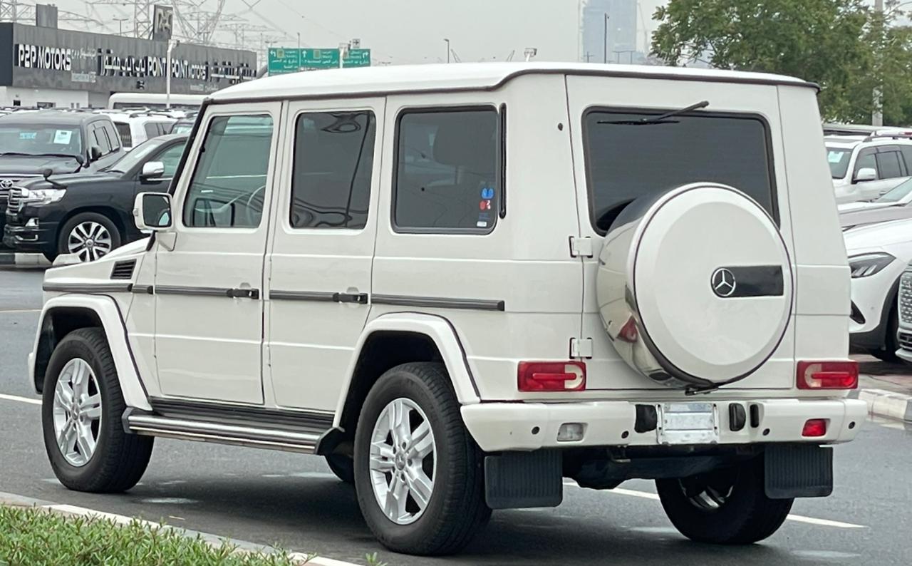 أبيض مرسيدس بنز G550 2010