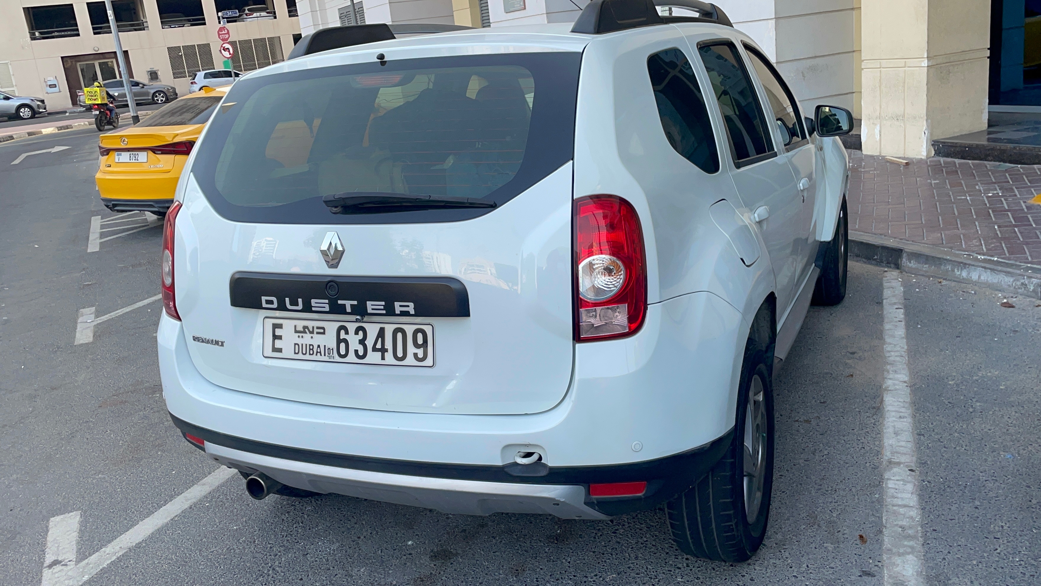 أبيض رينو Duster PE 2013
