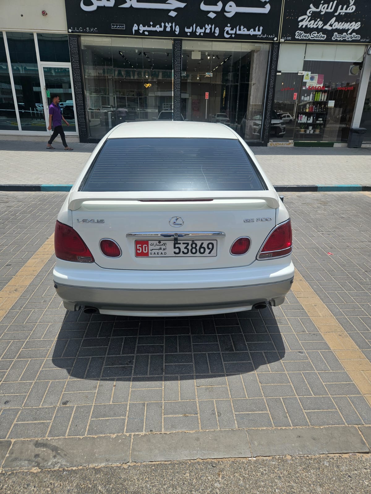 White Lexus GS300 2002
