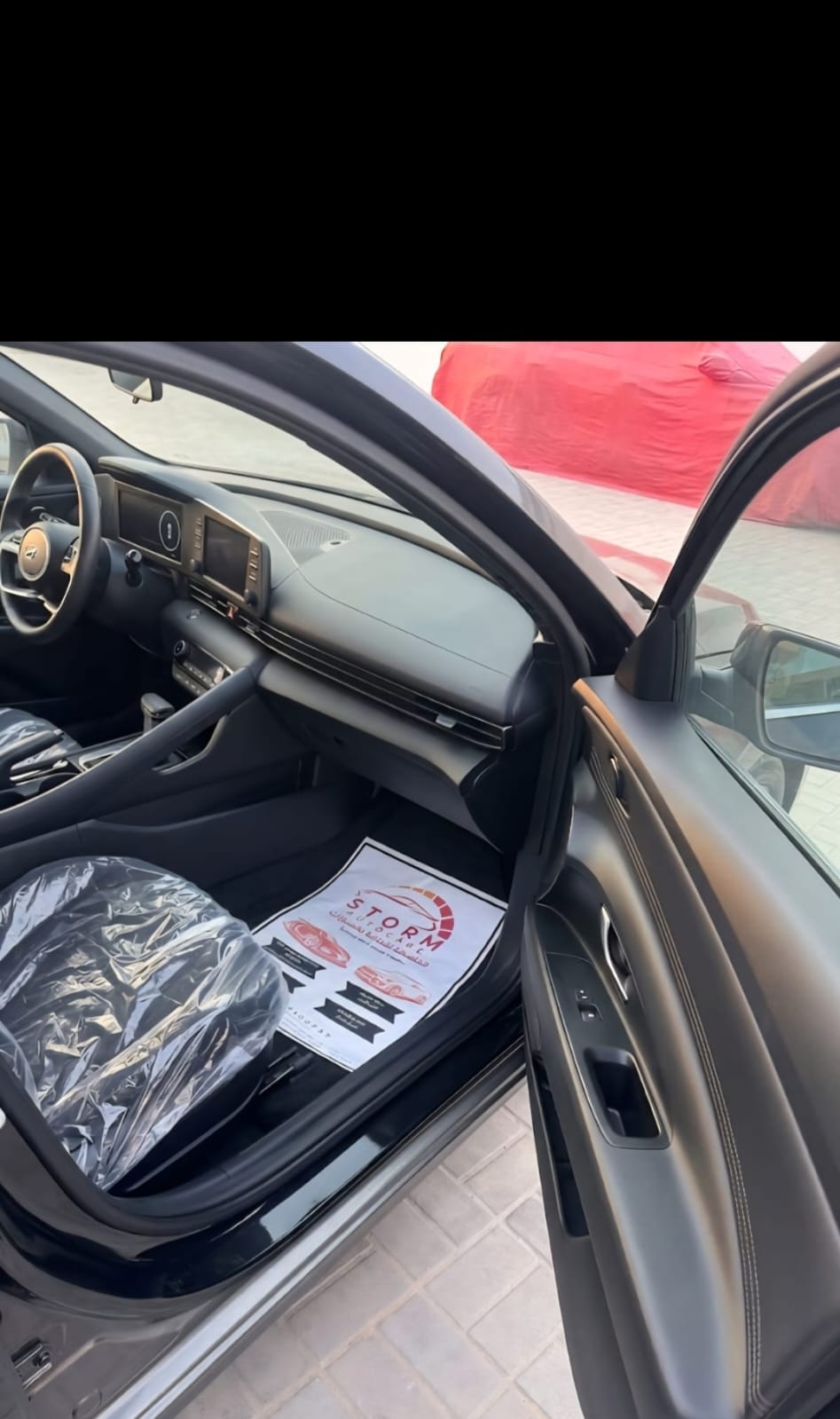 Black Hyundai Elantra SEL Sport 2025