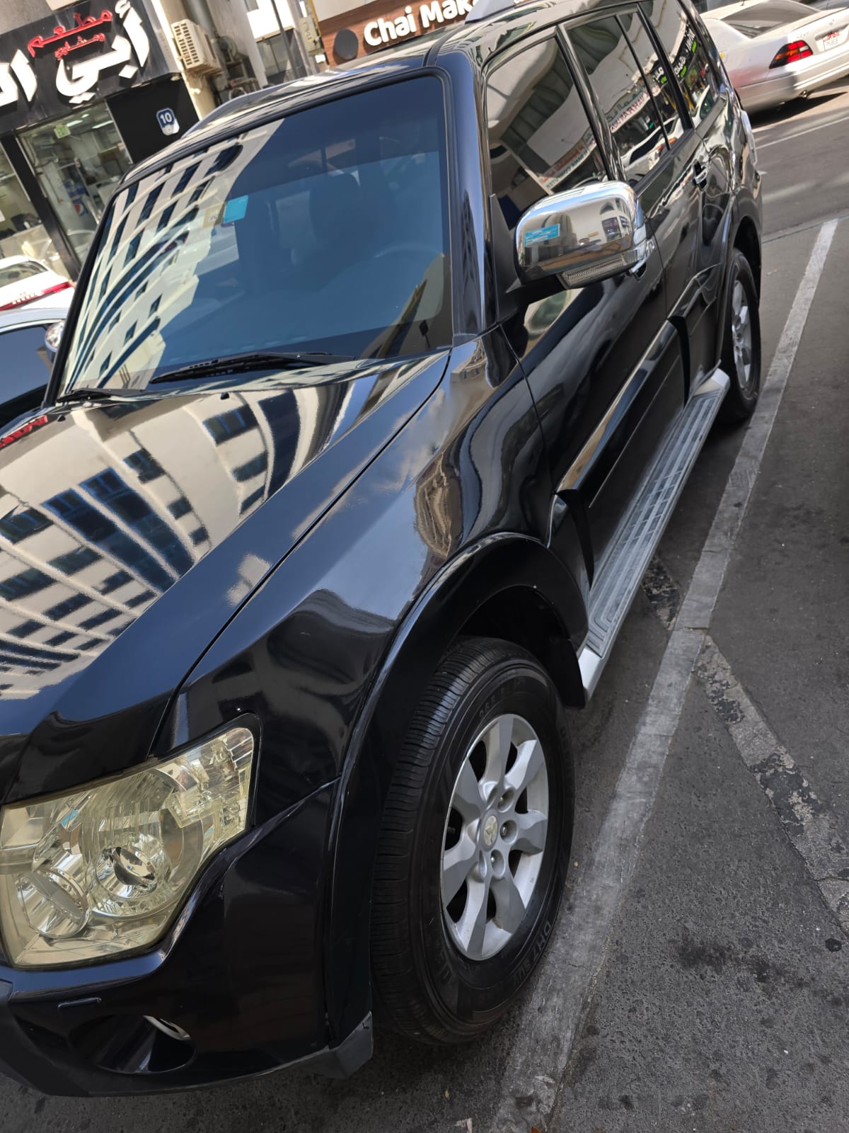 Черный Mitsubishi Pajero GLS 2009