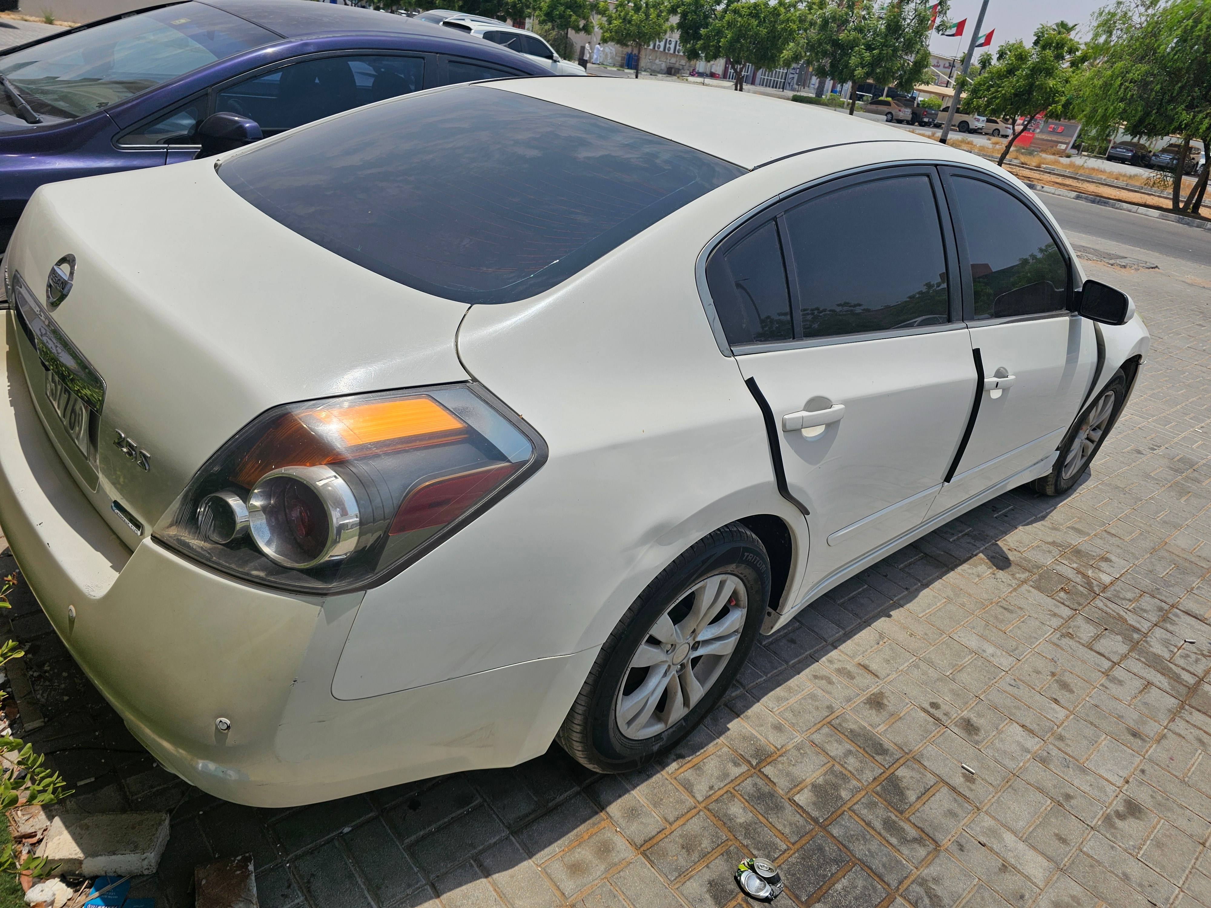 Bianca Nissan Altima 2.5 S 2011