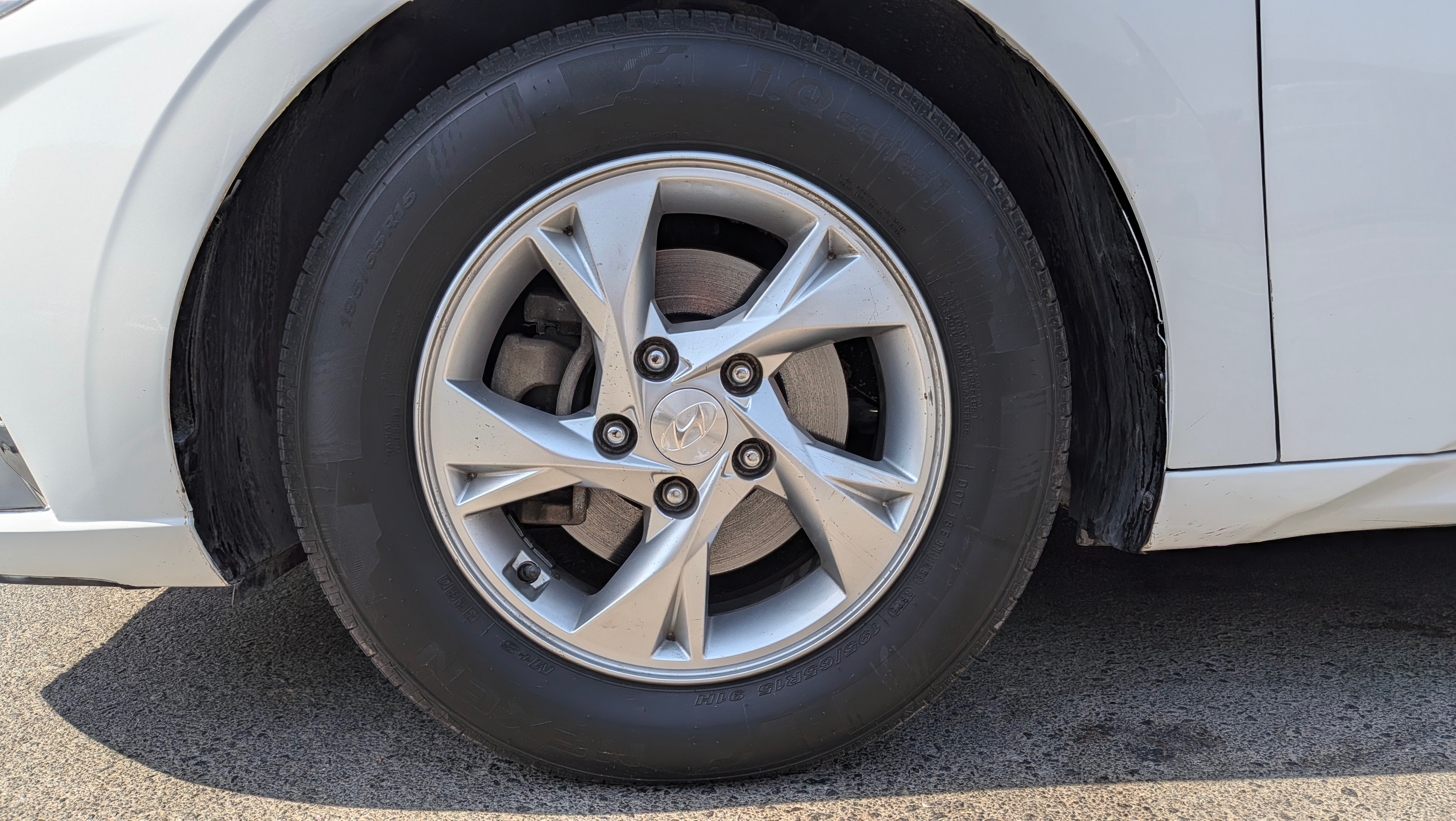 Weiß Hyundai Elantra SEL Convenience 2021