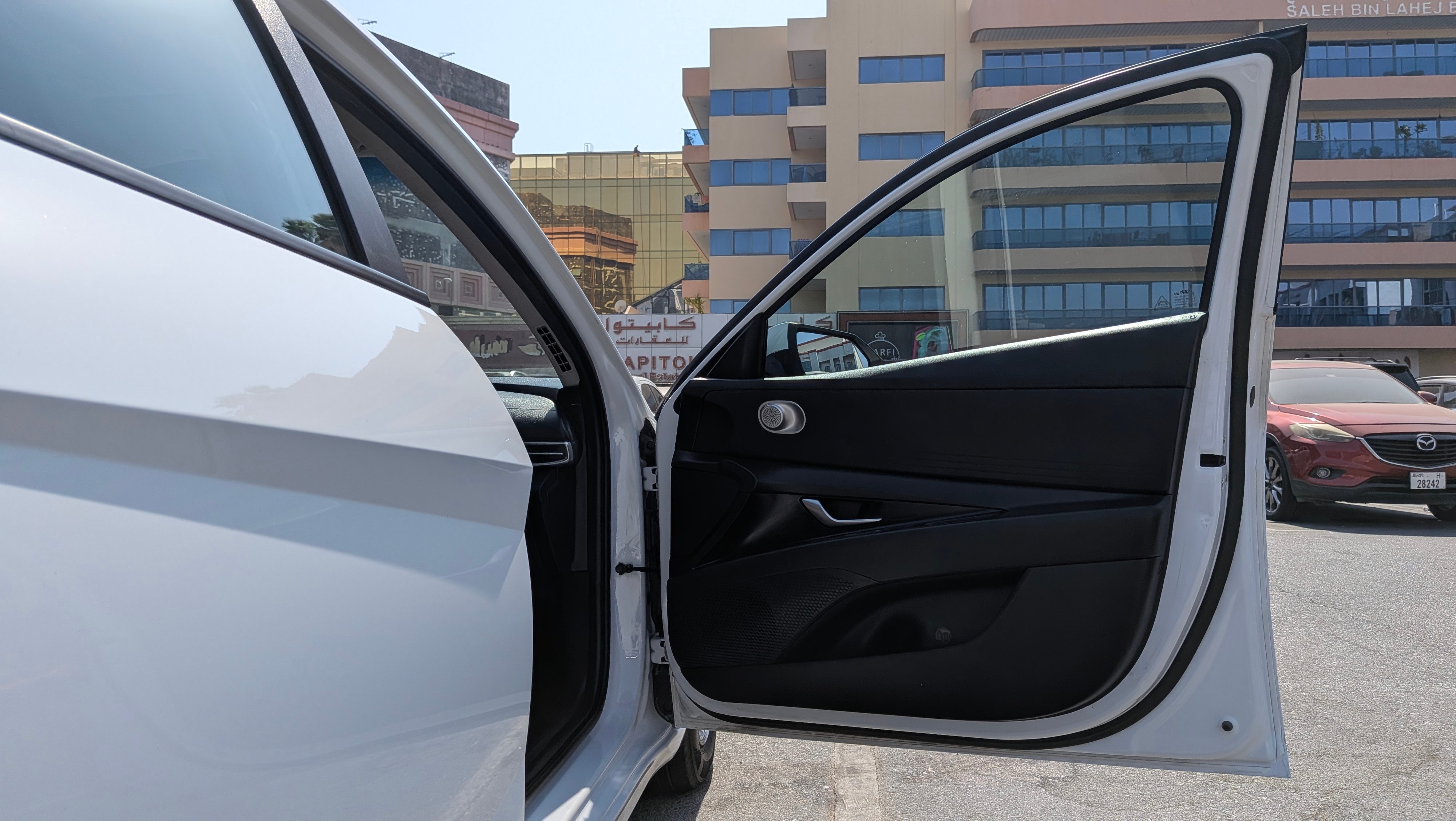 Weiß Hyundai Elantra SEL Convenience 2021