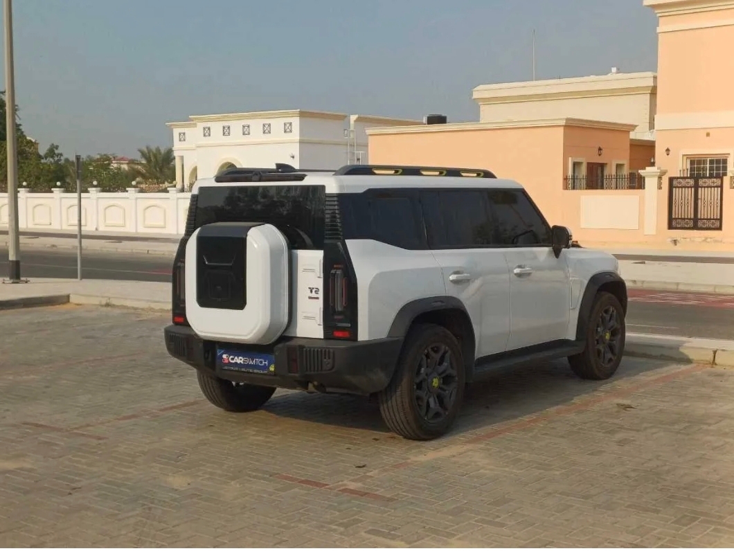 白色的 捷途 T2 LUXURY PLUS 2025