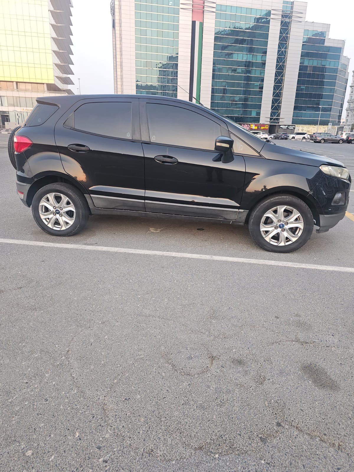 أسود فورد EcoSport S 2015
