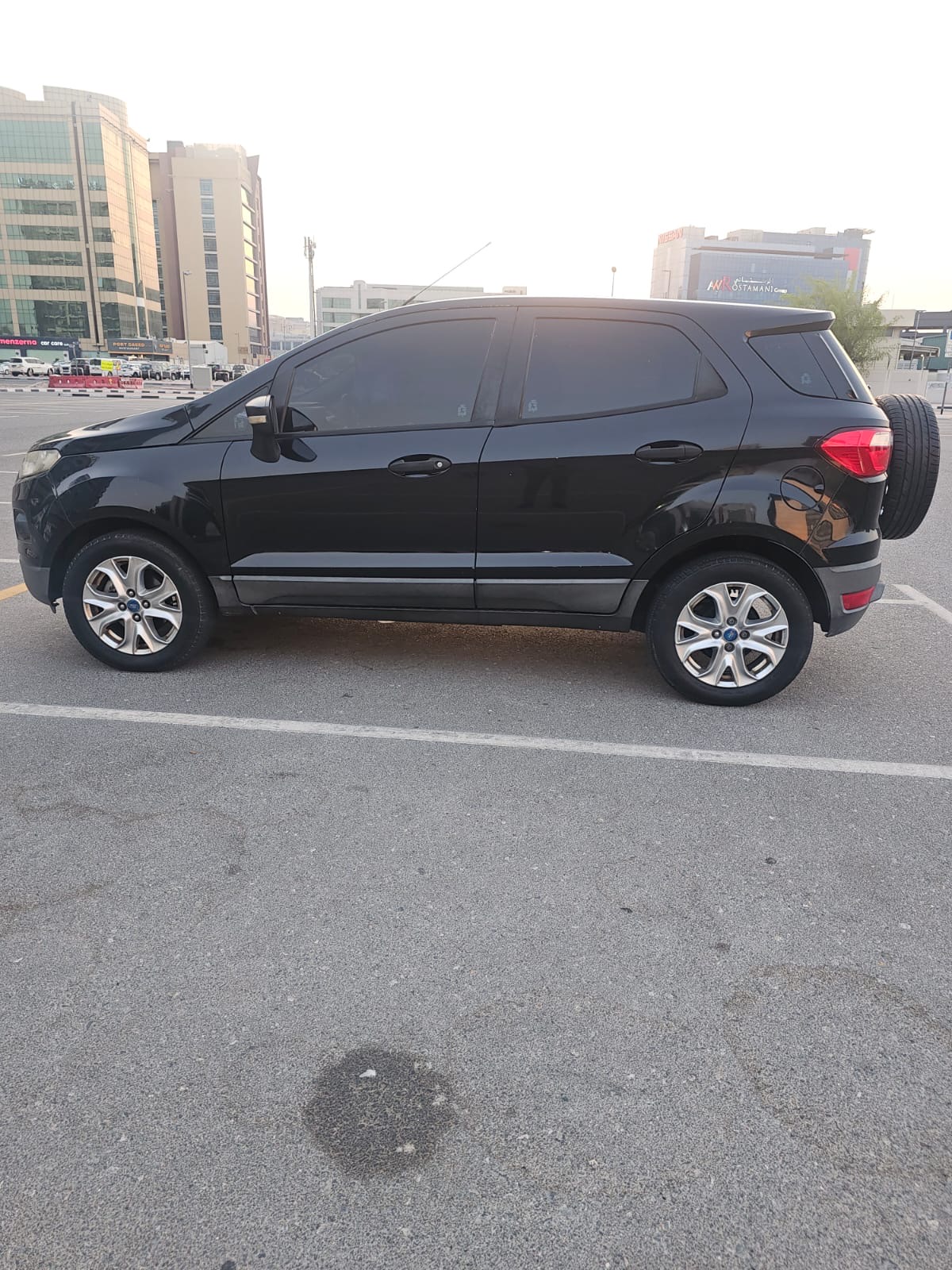 Black Ford EcoSport S 2015