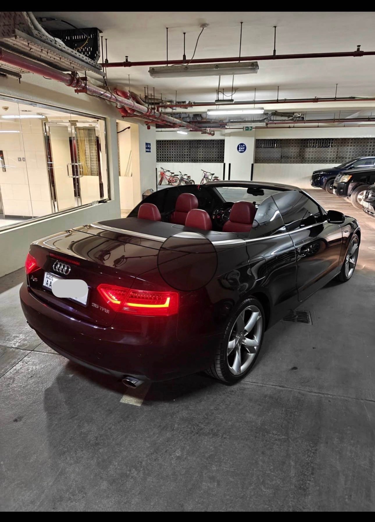 Черный Audi A5 Convertible 2015 год