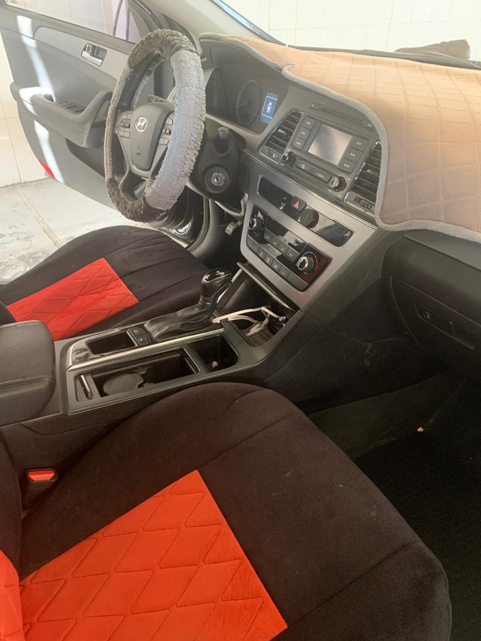 Nero Hyundai Sonata GL 2015