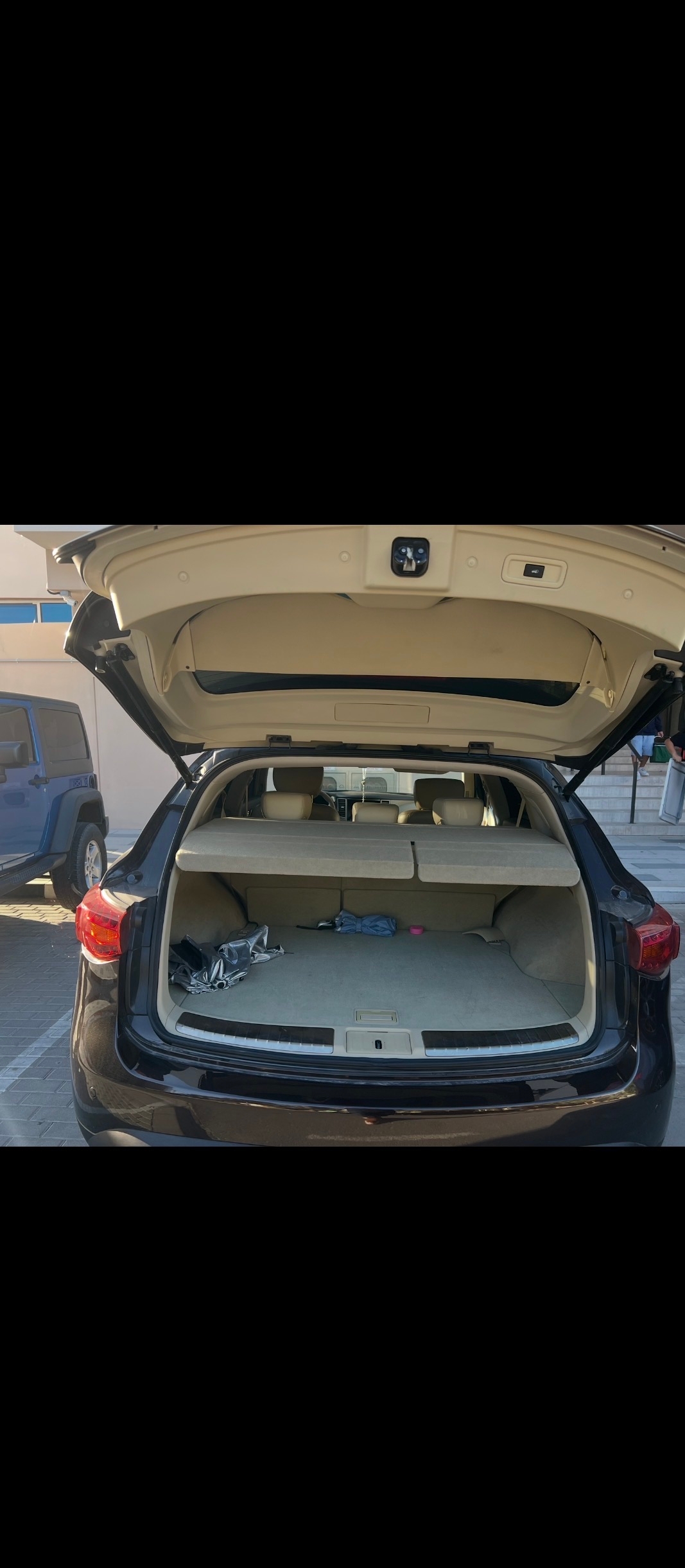 Donkerbruin Infiniti QX70 2016